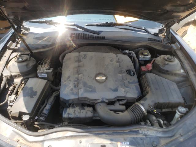 Photo 6 VIN: 2G1FA1ED8B9167880 - CHEVROLET CAMARO LS 