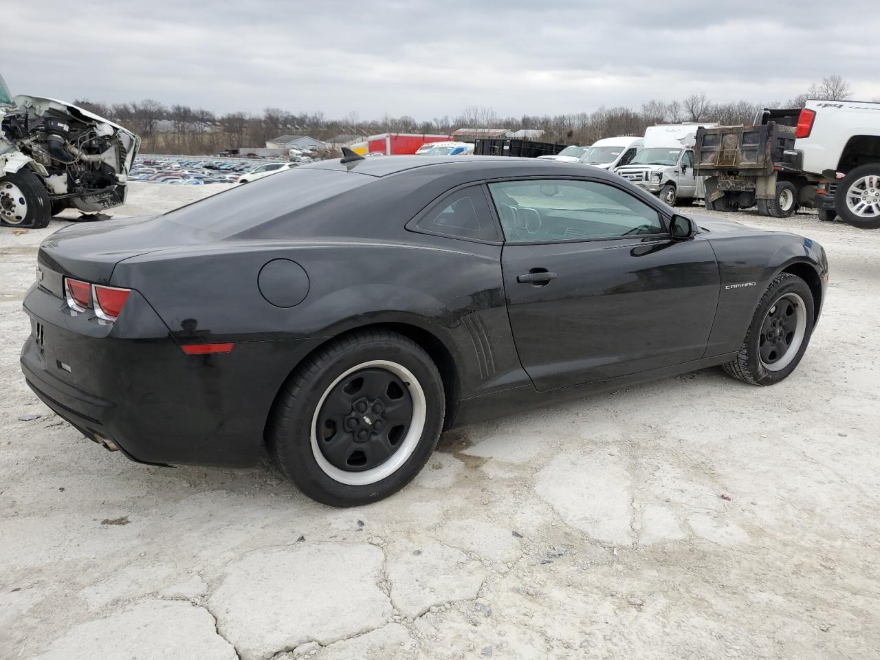 Photo 2 VIN: 2G1FA1EV0A9159439 - CHEVROLET CAMARO 