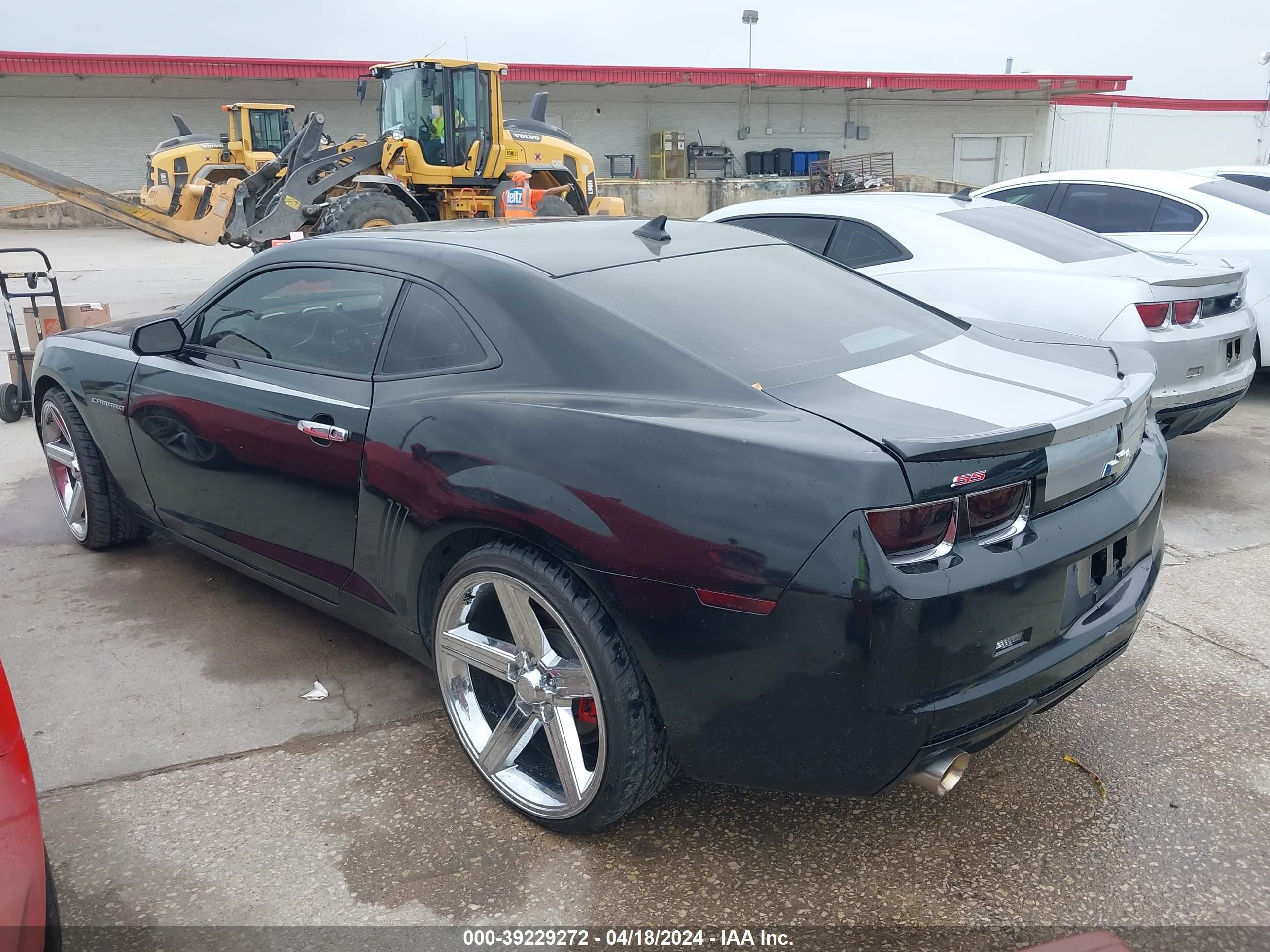 Photo 2 VIN: 2G1FB1E31C9100866 - CHEVROLET CAMARO 