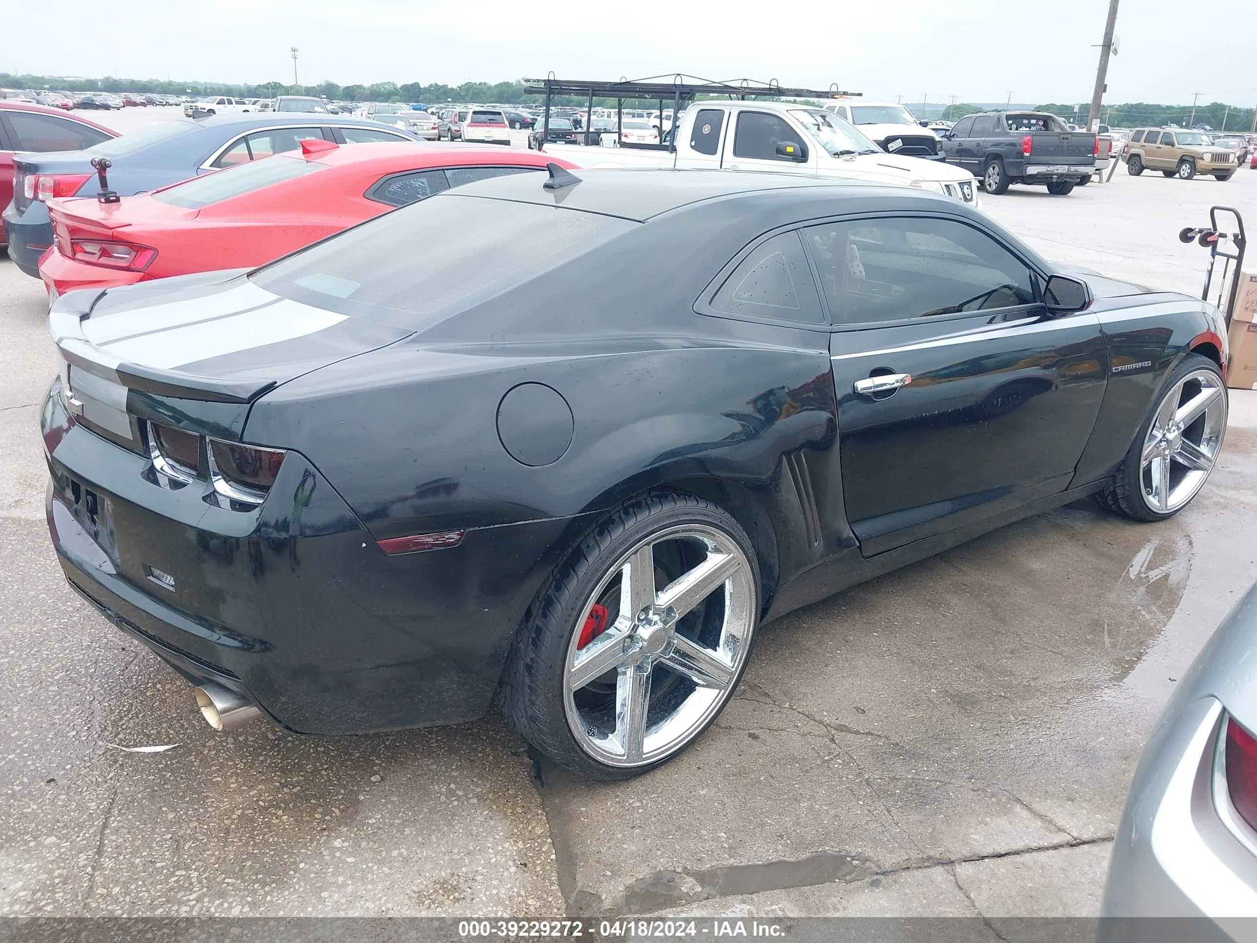 Photo 3 VIN: 2G1FB1E31C9100866 - CHEVROLET CAMARO 