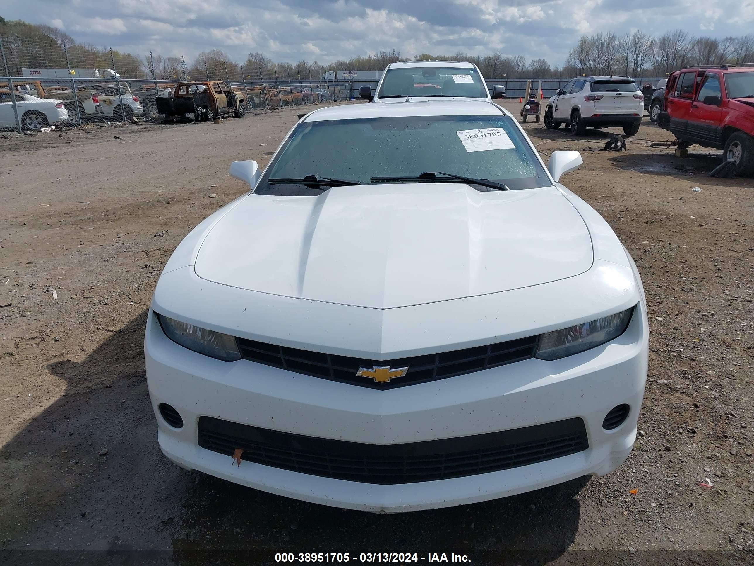 Photo 11 VIN: 2G1FB1E32F9143228 - CHEVROLET CAMARO 