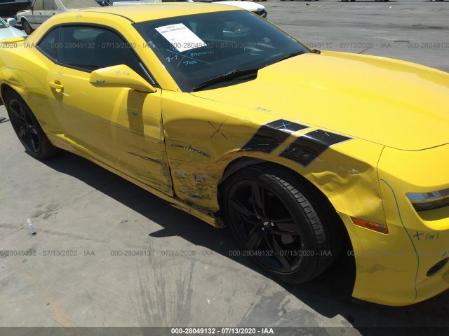 Photo 5 VIN: 2G1FB1E32F9155914 - CHEVROLET CAMARO 