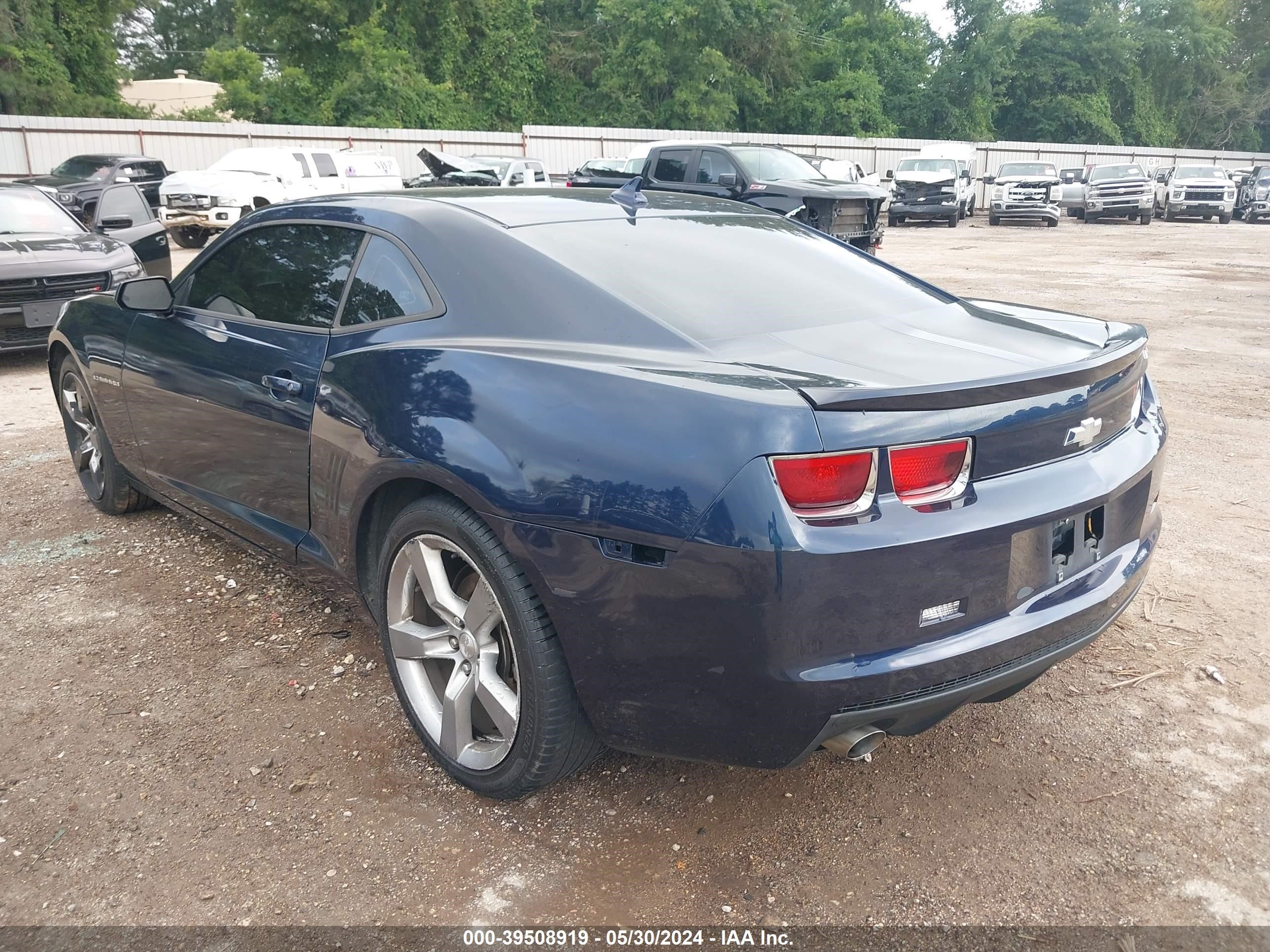 Photo 2 VIN: 2G1FB1E34C9153481 - CHEVROLET CAMARO 