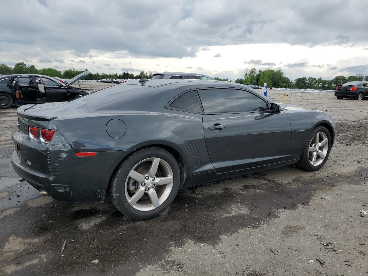 Photo 2 VIN: 2G1FB1E34D9143101 - CHEVROLET CAMARO 