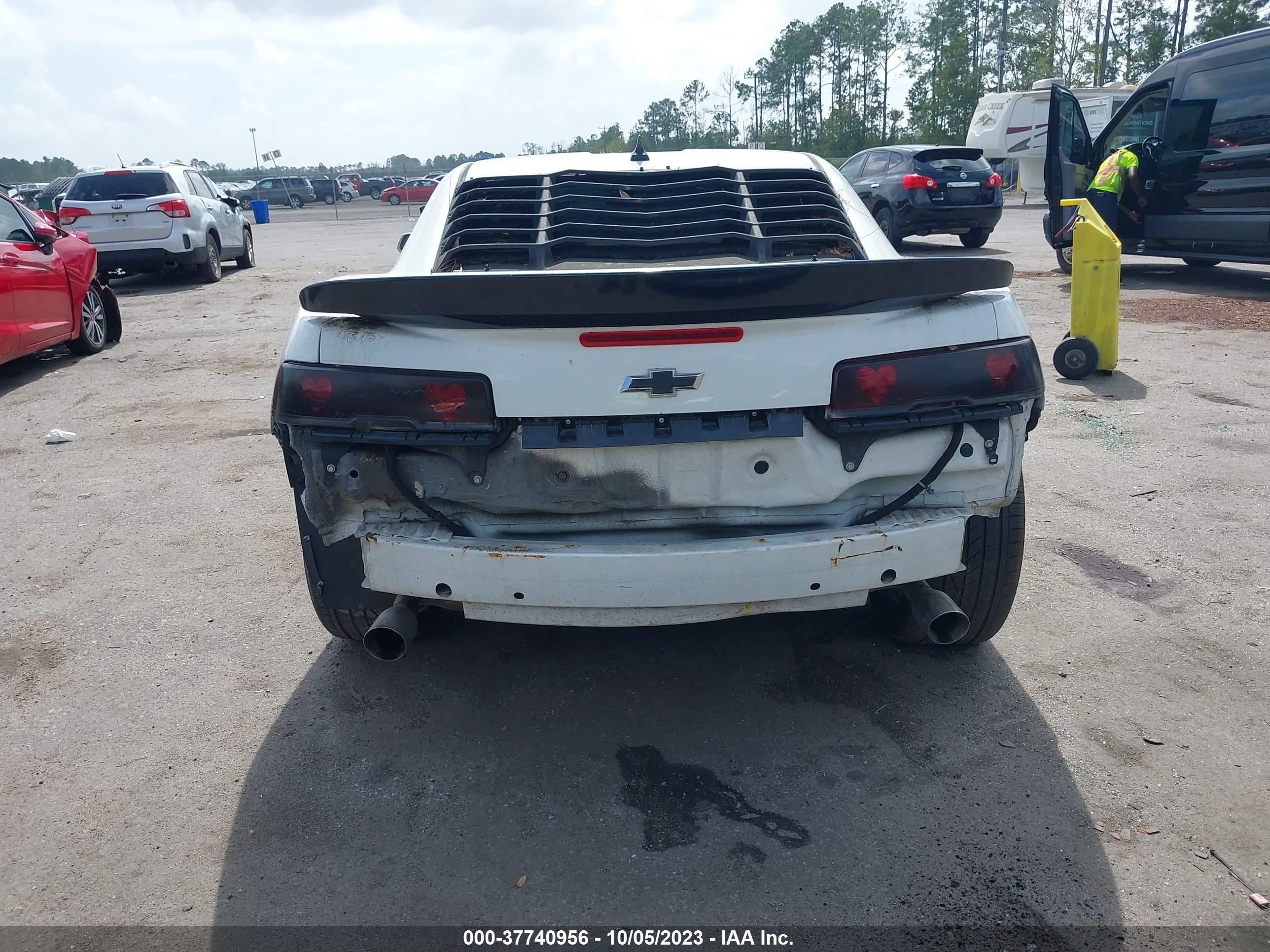 Photo 15 VIN: 2G1FB1E34E9180182 - CHEVROLET CAMARO 