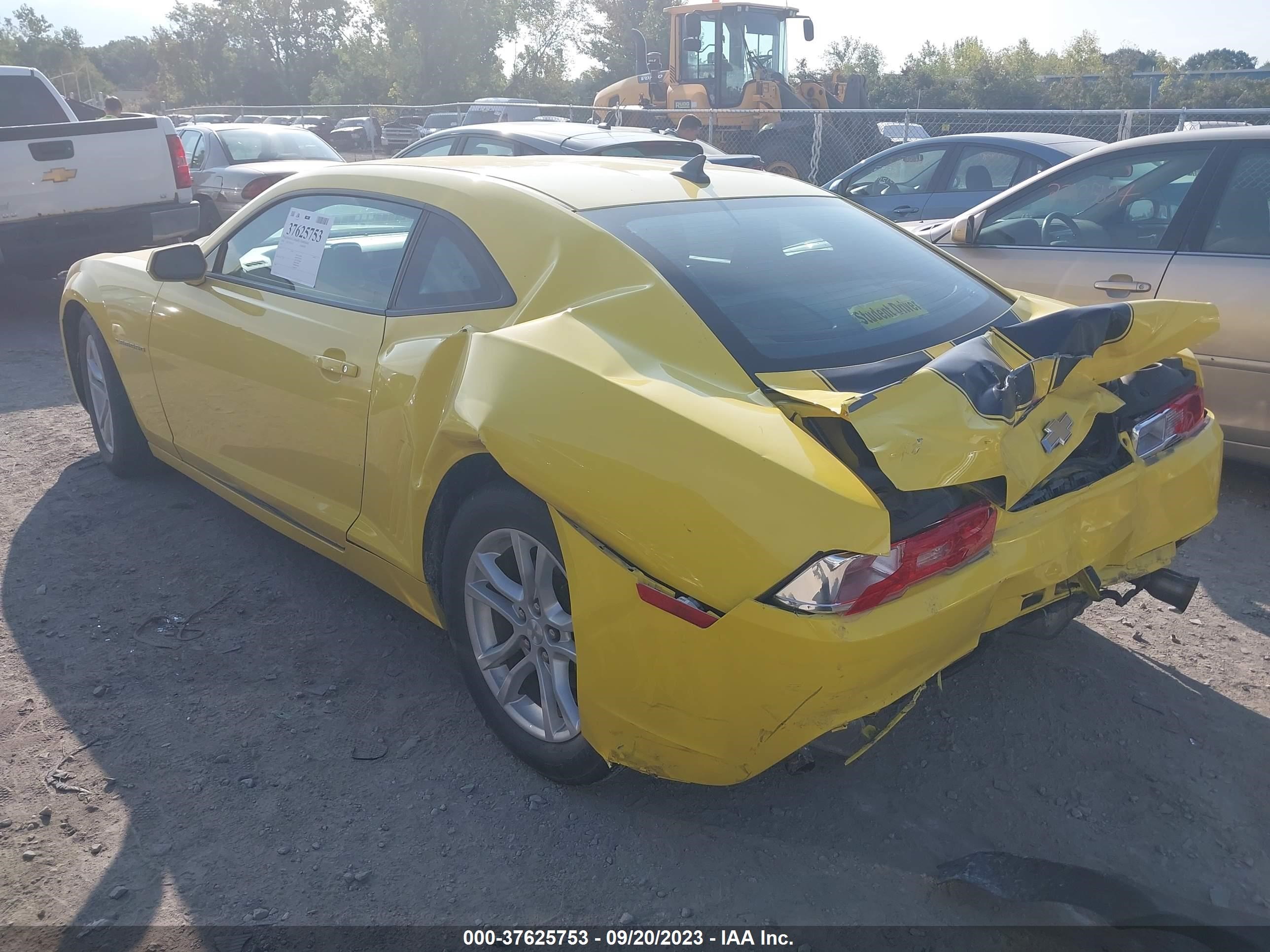 Photo 2 VIN: 2G1FB1E35F9304056 - CHEVROLET CAMARO 