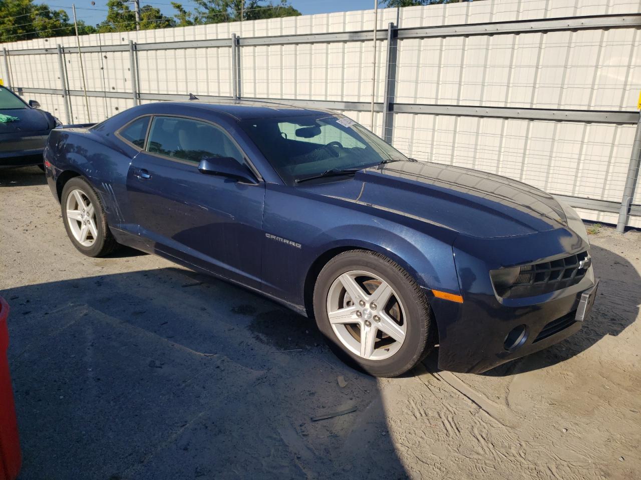 Photo 3 VIN: 2G1FB1E36C9169701 - CHEVROLET CAMARO 