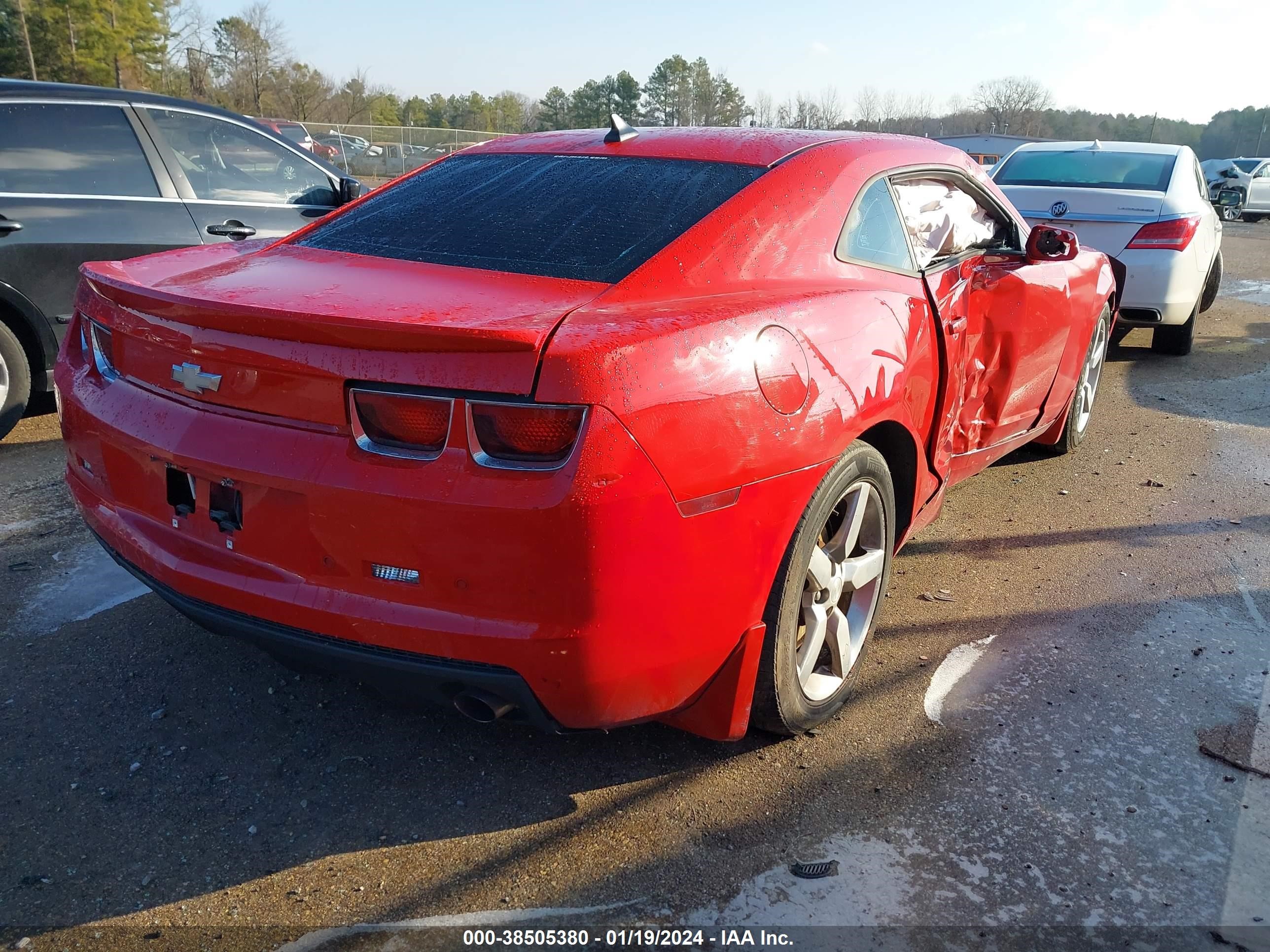 Photo 3 VIN: 2G1FB1E36C9197353 - CHEVROLET CAMARO 