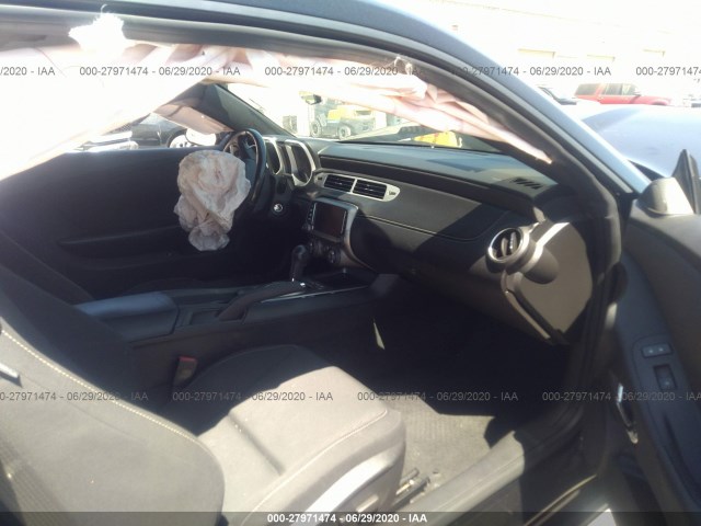 Photo 4 VIN: 2G1FB1E36D9112867 - CHEVROLET CAMARO 