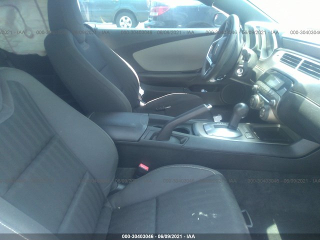 Photo 4 VIN: 2G1FB1E36F9134693 - CHEVROLET CAMARO 