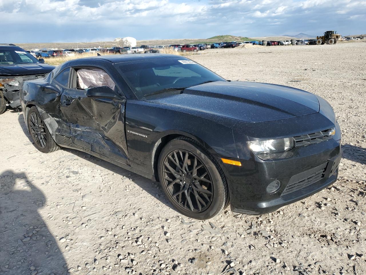 Photo 3 VIN: 2G1FB1E37F9284148 - CHEVROLET CAMARO 