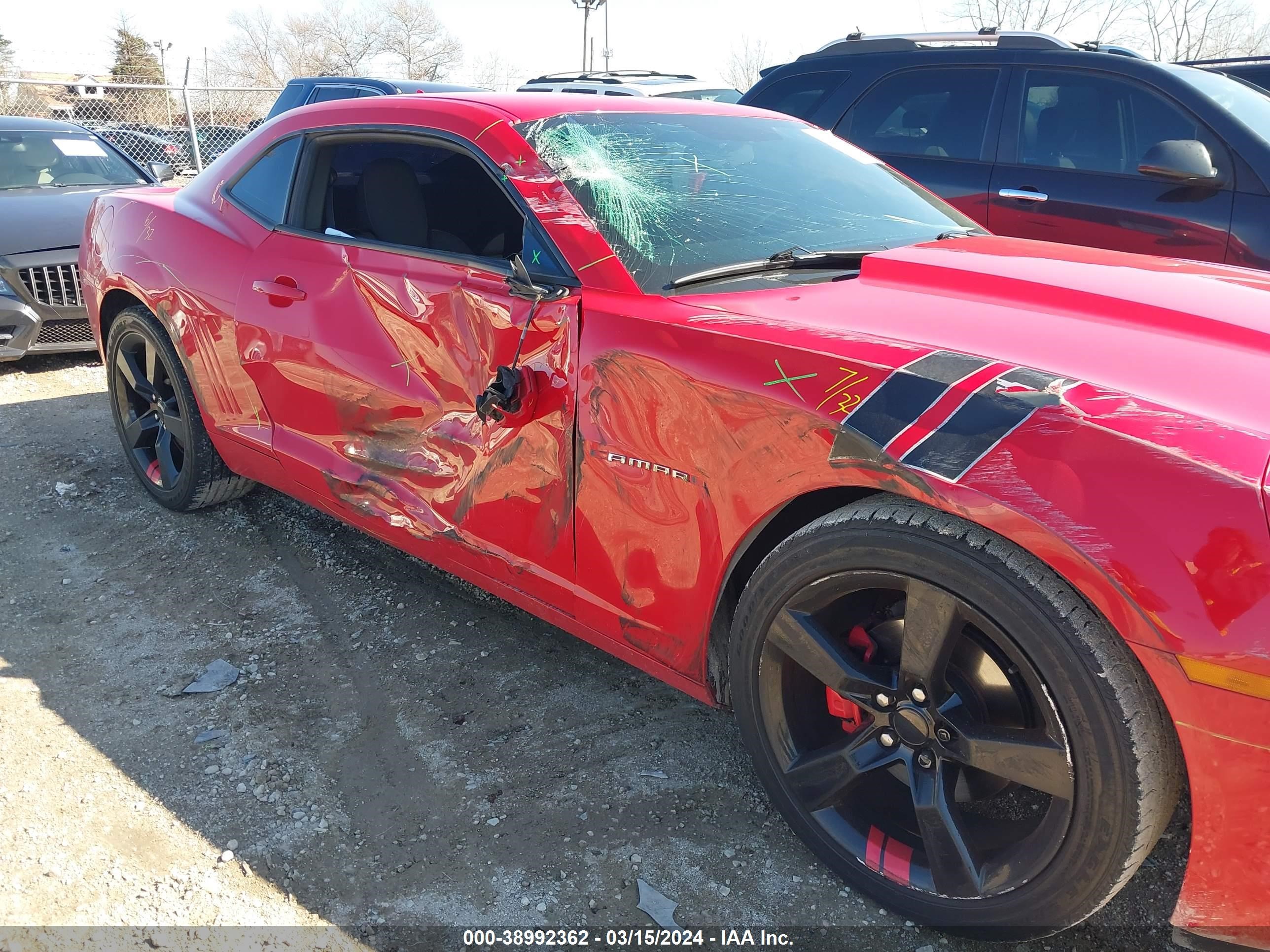 Photo 5 VIN: 2G1FB1E39C9114563 - CHEVROLET CAMARO 