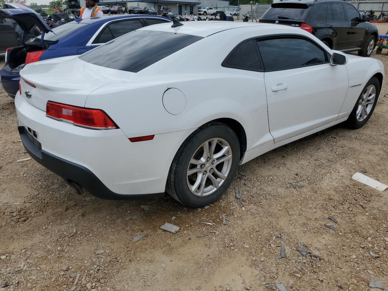 Photo 2 VIN: 2G1FB1E39F9107620 - CHEVROLET CAMARO 