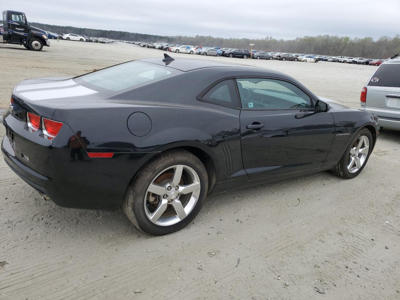 Photo 2 VIN: 2G1FB1ED3B9101668 - CHEVROLET CAMARO 