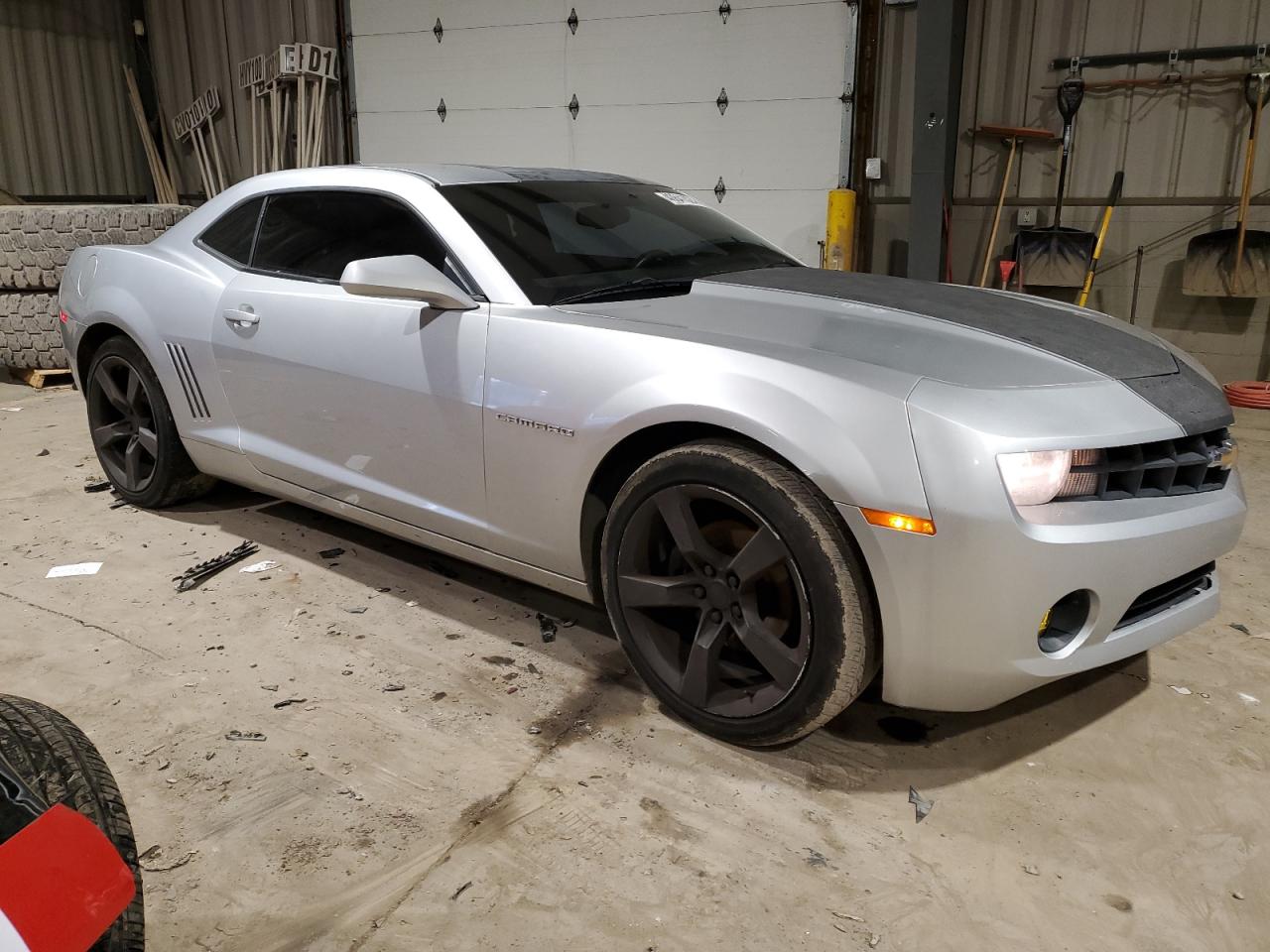 Photo 3 VIN: 2G1FB1EDXB9107256 - CHEVROLET CAMARO 