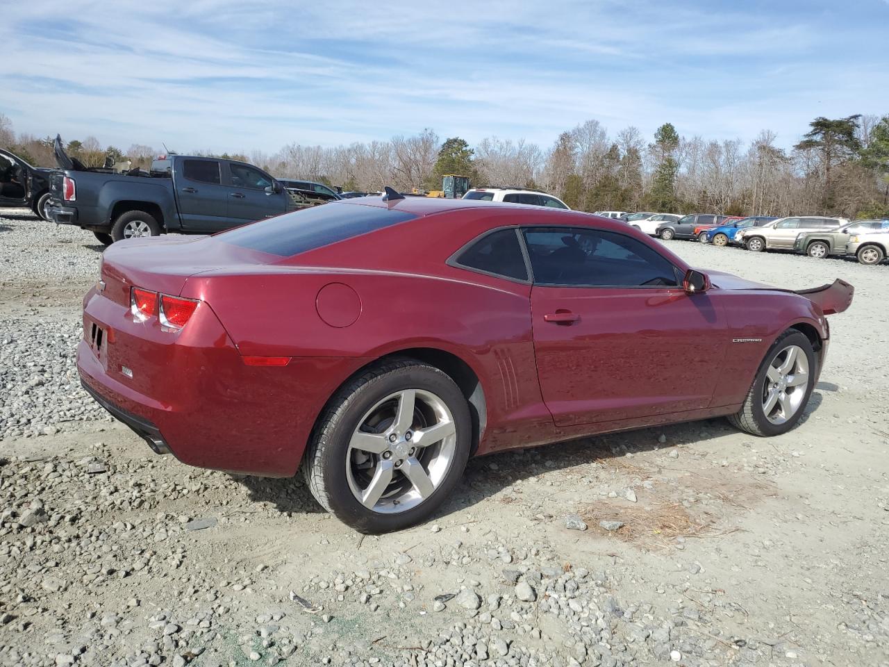 Photo 2 VIN: 2G1FB1EDXB9138684 - CHEVROLET CAMARO 