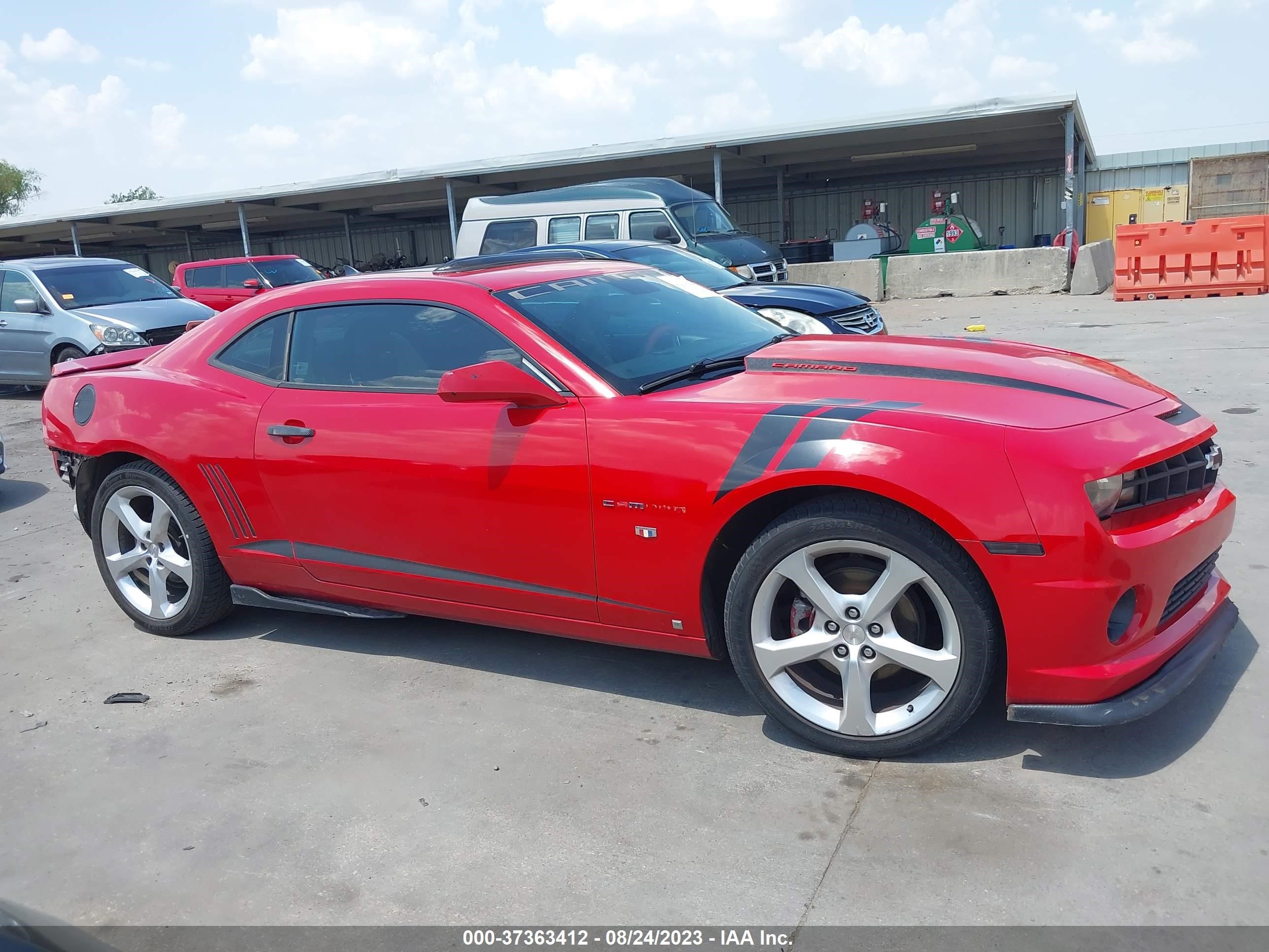 Photo 12 VIN: 2G1FB1EV2A9113639 - CHEVROLET CAMARO 