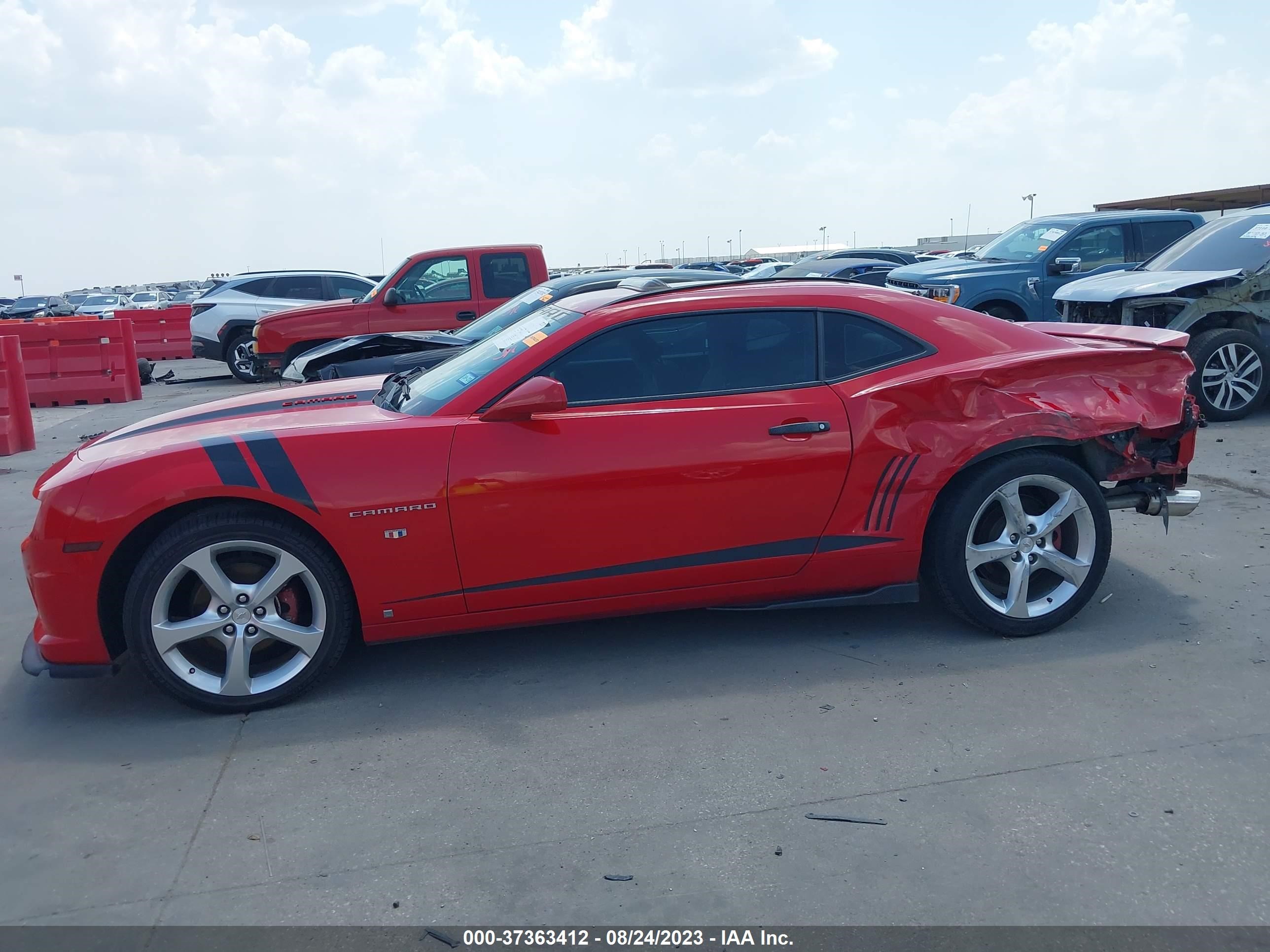 Photo 13 VIN: 2G1FB1EV2A9113639 - CHEVROLET CAMARO 