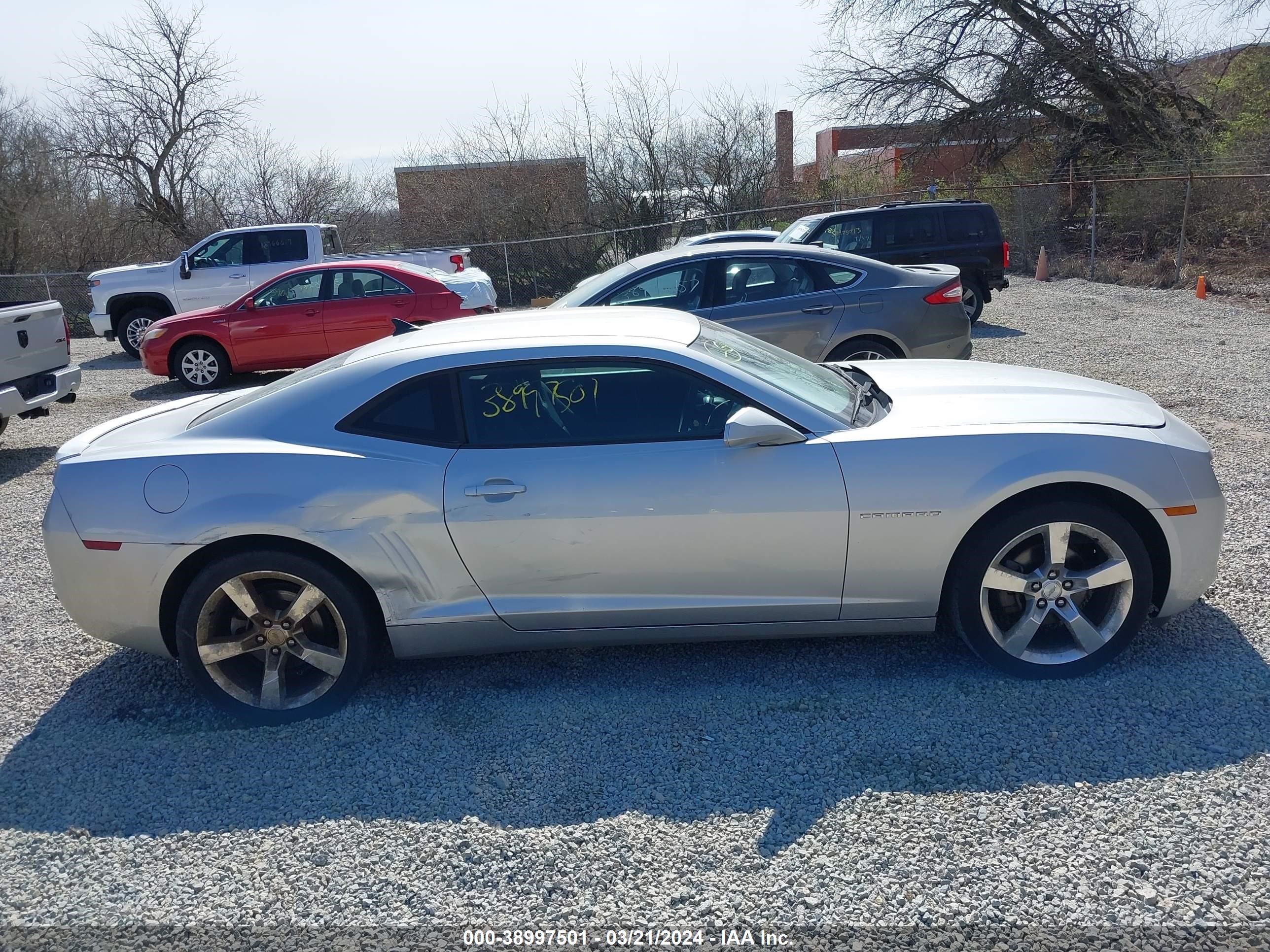 Photo 12 VIN: 2G1FB1EV8A9150338 - CHEVROLET CAMARO 