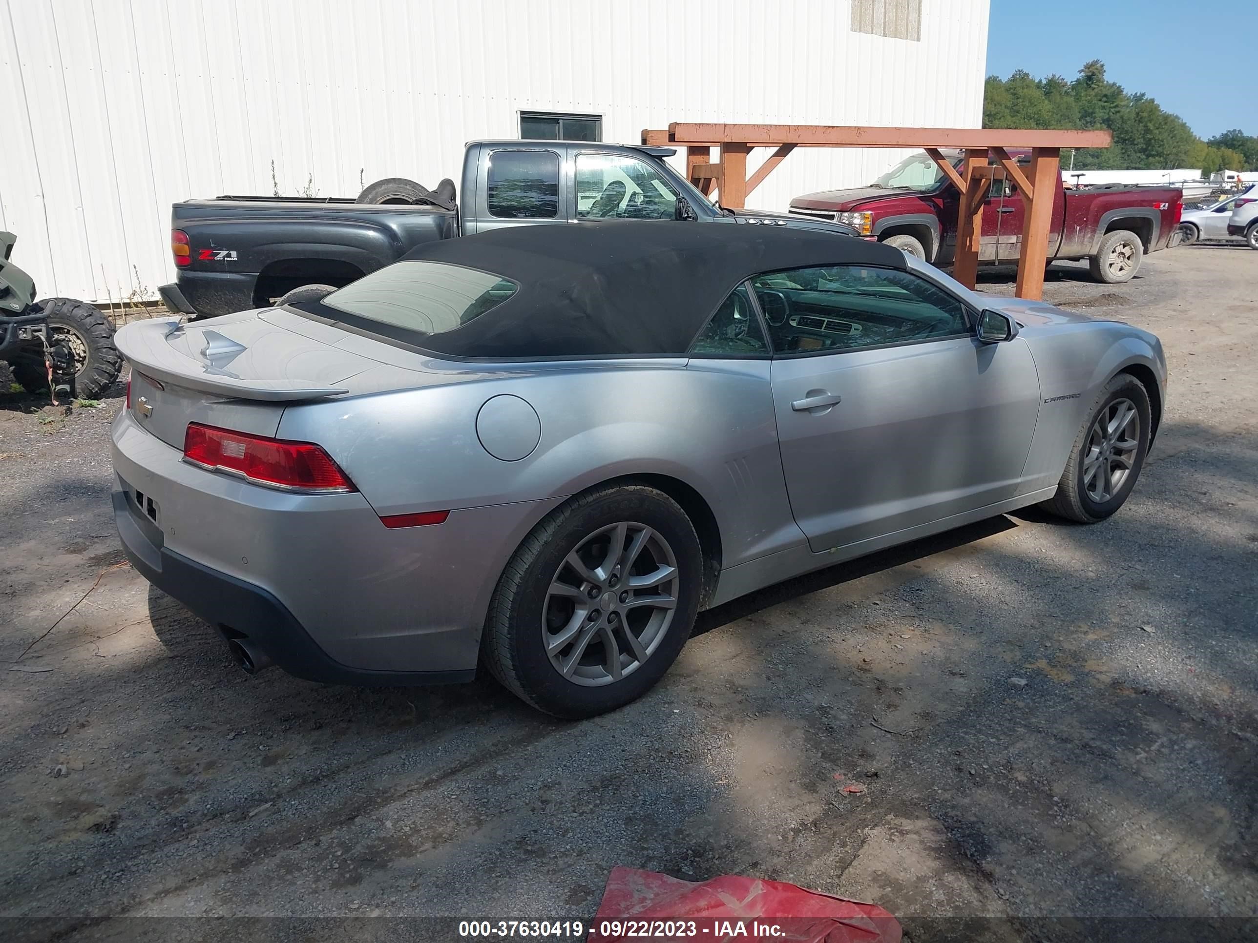 Photo 3 VIN: 2G1FB3D38E9291380 - CHEVROLET CAMARO 