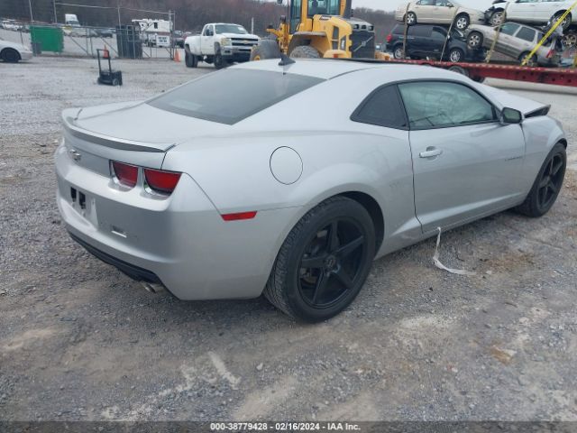 Photo 3 VIN: 2G1FC1E32C9103014 - CHEVROLET CAMARO 