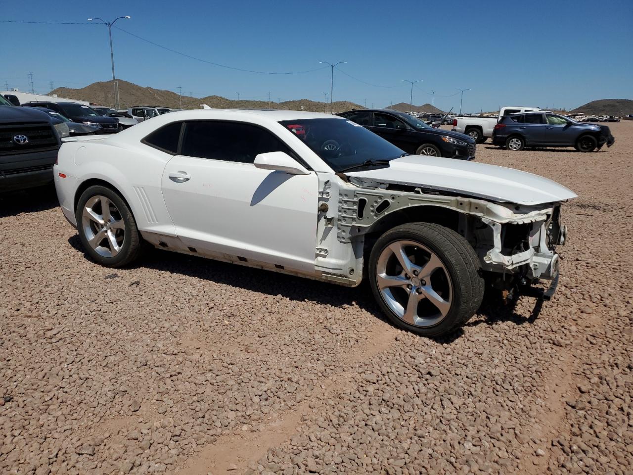 Photo 3 VIN: 2G1FC1E32E9240117 - CHEVROLET CAMARO 