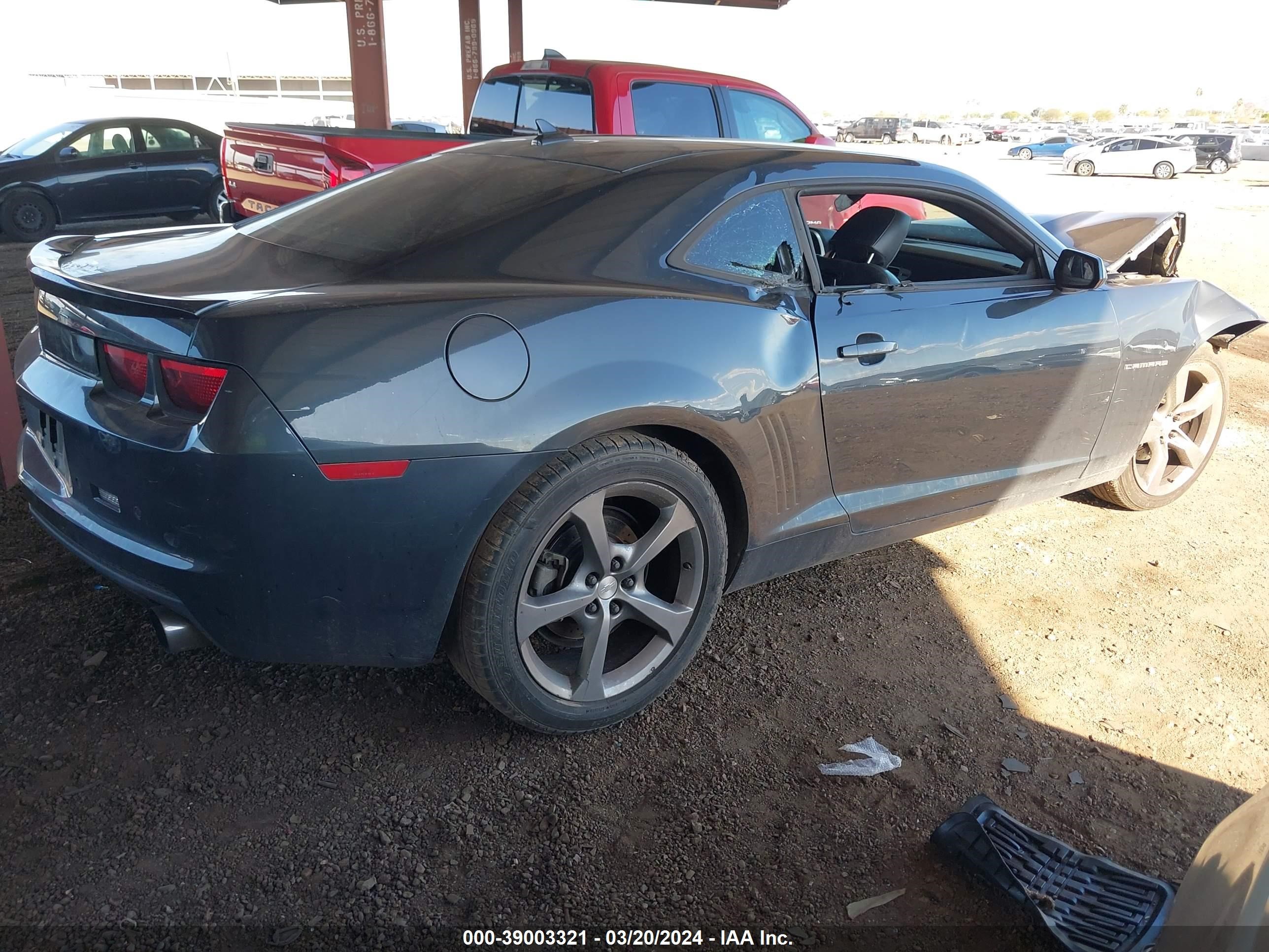 Photo 3 VIN: 2G1FC1E35D9210365 - CHEVROLET CAMARO 