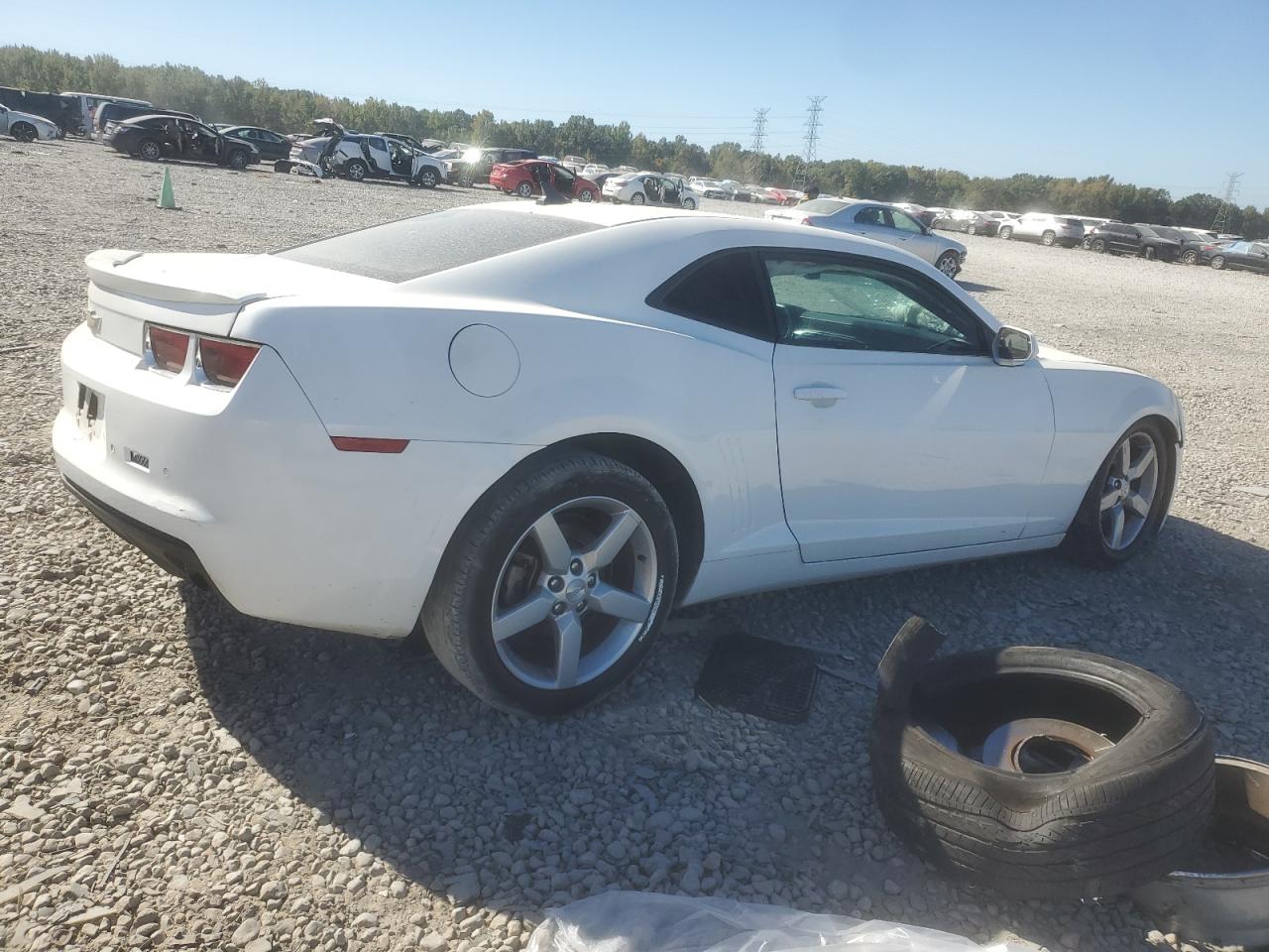 Photo 2 VIN: 2G1FC1E3XD9155413 - CHEVROLET CAMARO 