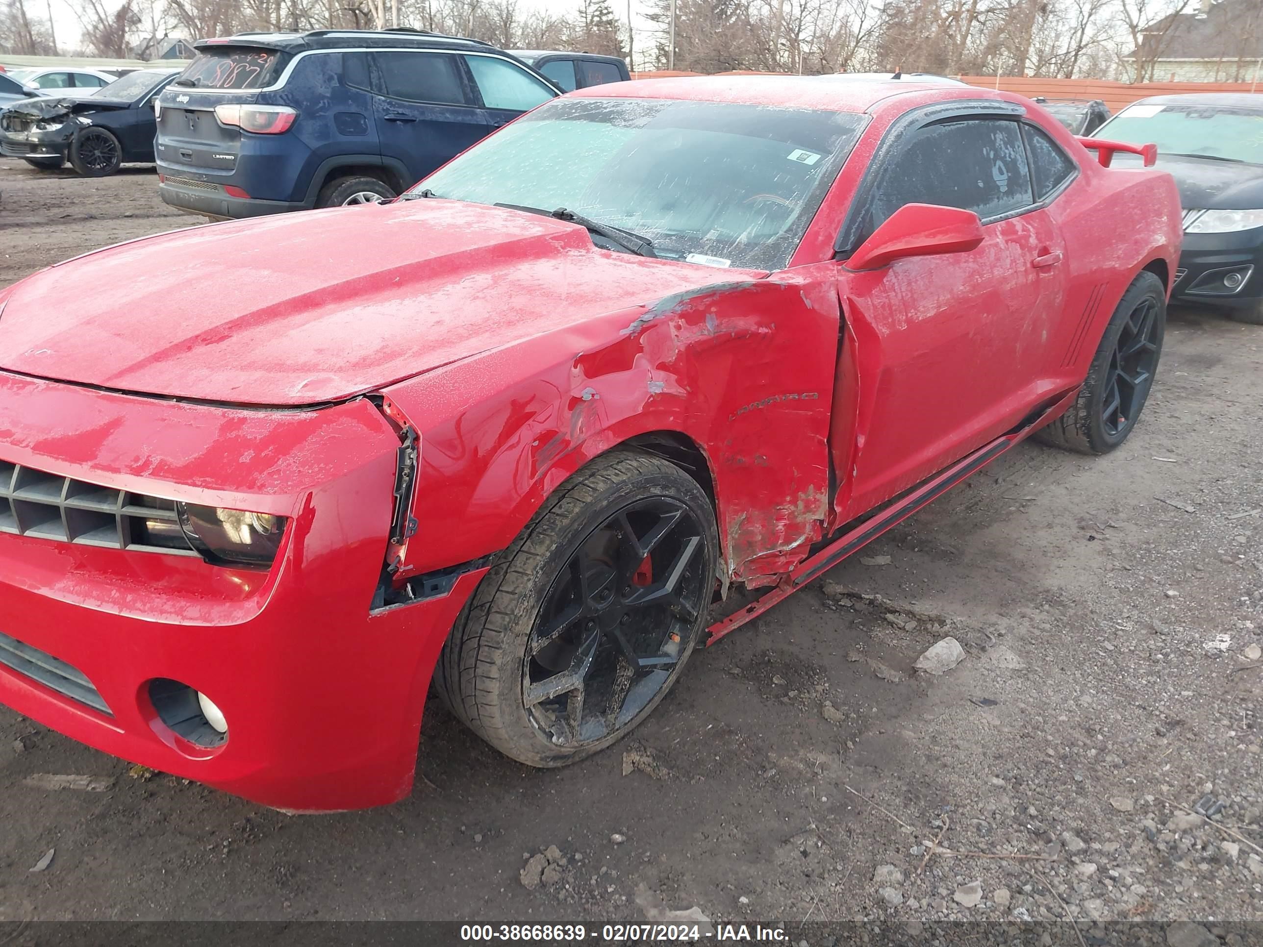 Photo 5 VIN: 2G1FC1ED2B9108074 - CHEVROLET CAMARO 