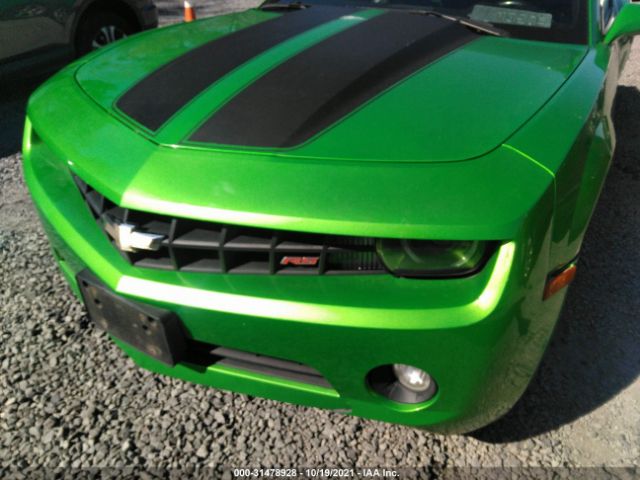 Photo 5 VIN: 2G1FC1ED7B9143032 - CHEVROLET CAMARO 