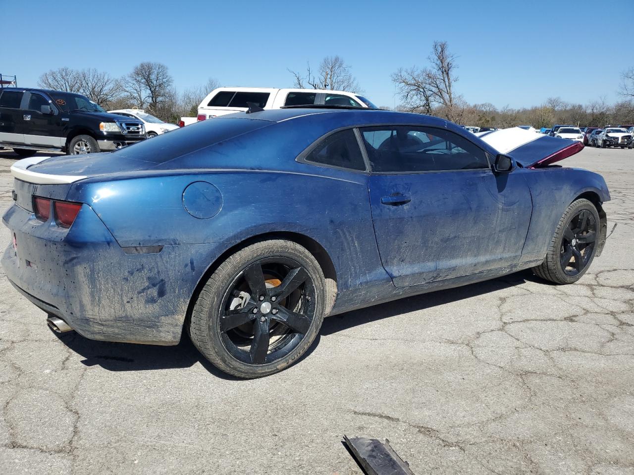 Photo 2 VIN: 2G1FC1ED9B9187503 - CHEVROLET CAMARO 