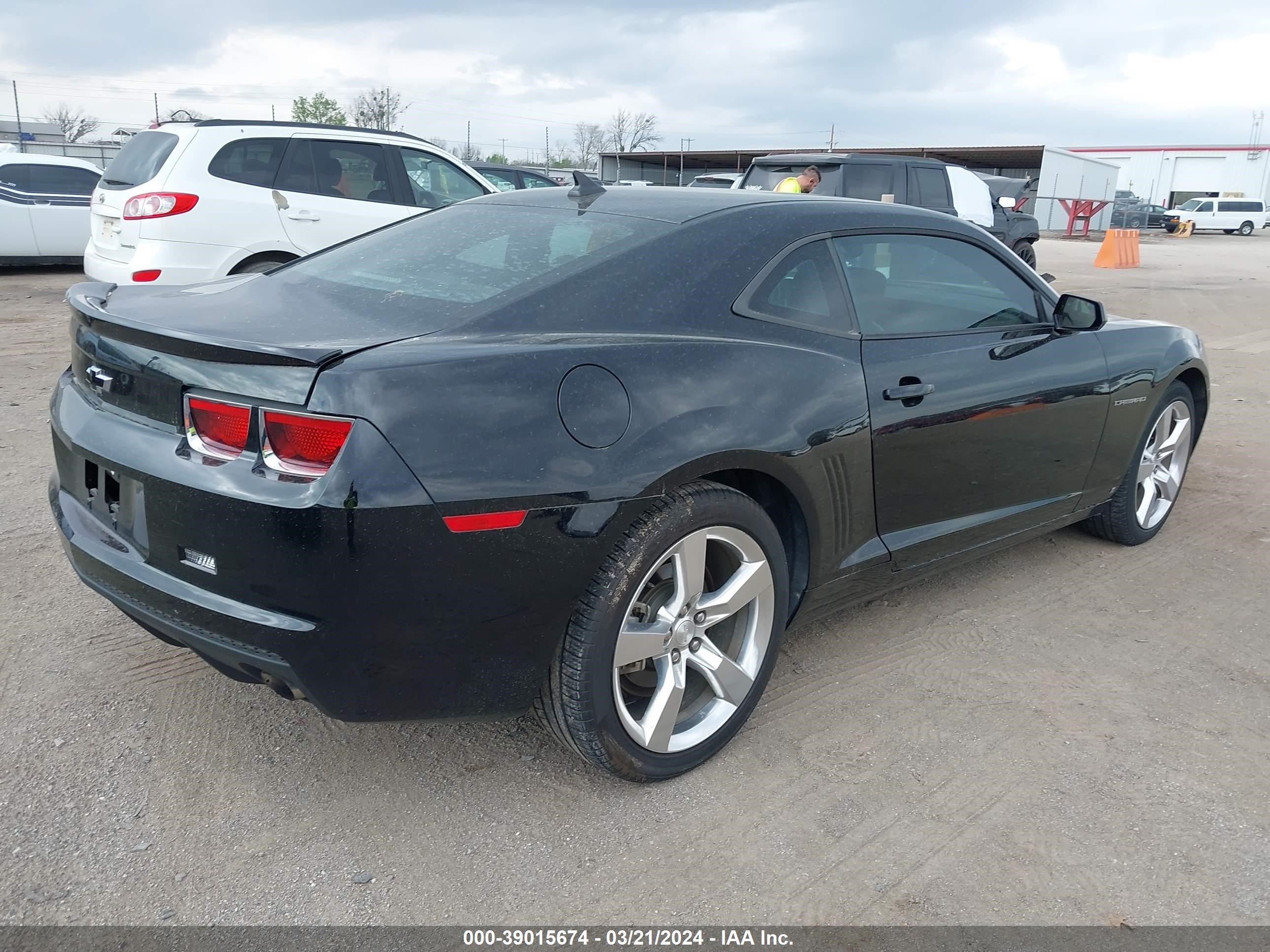 Photo 3 VIN: 2G1FC1EV7A9122950 - CHEVROLET CAMARO 