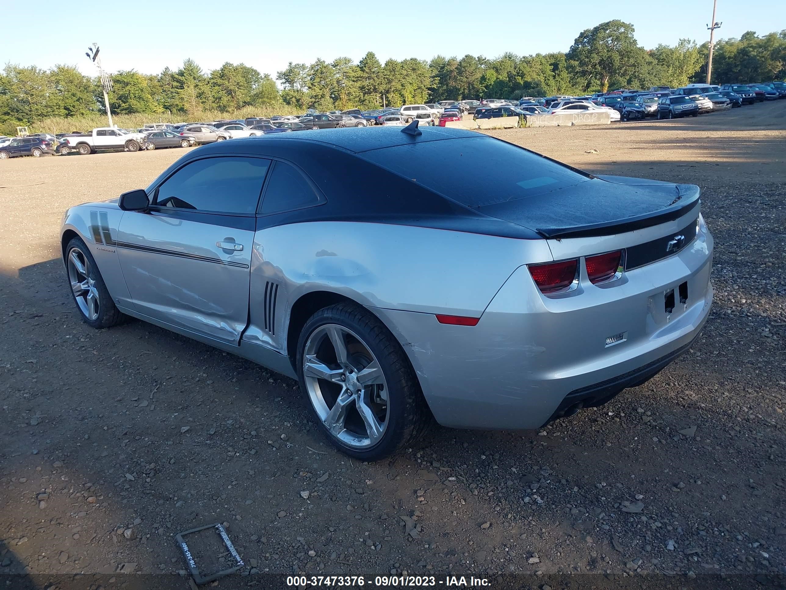 Photo 2 VIN: 2G1FC1EVXA9120951 - CHEVROLET CAMARO 