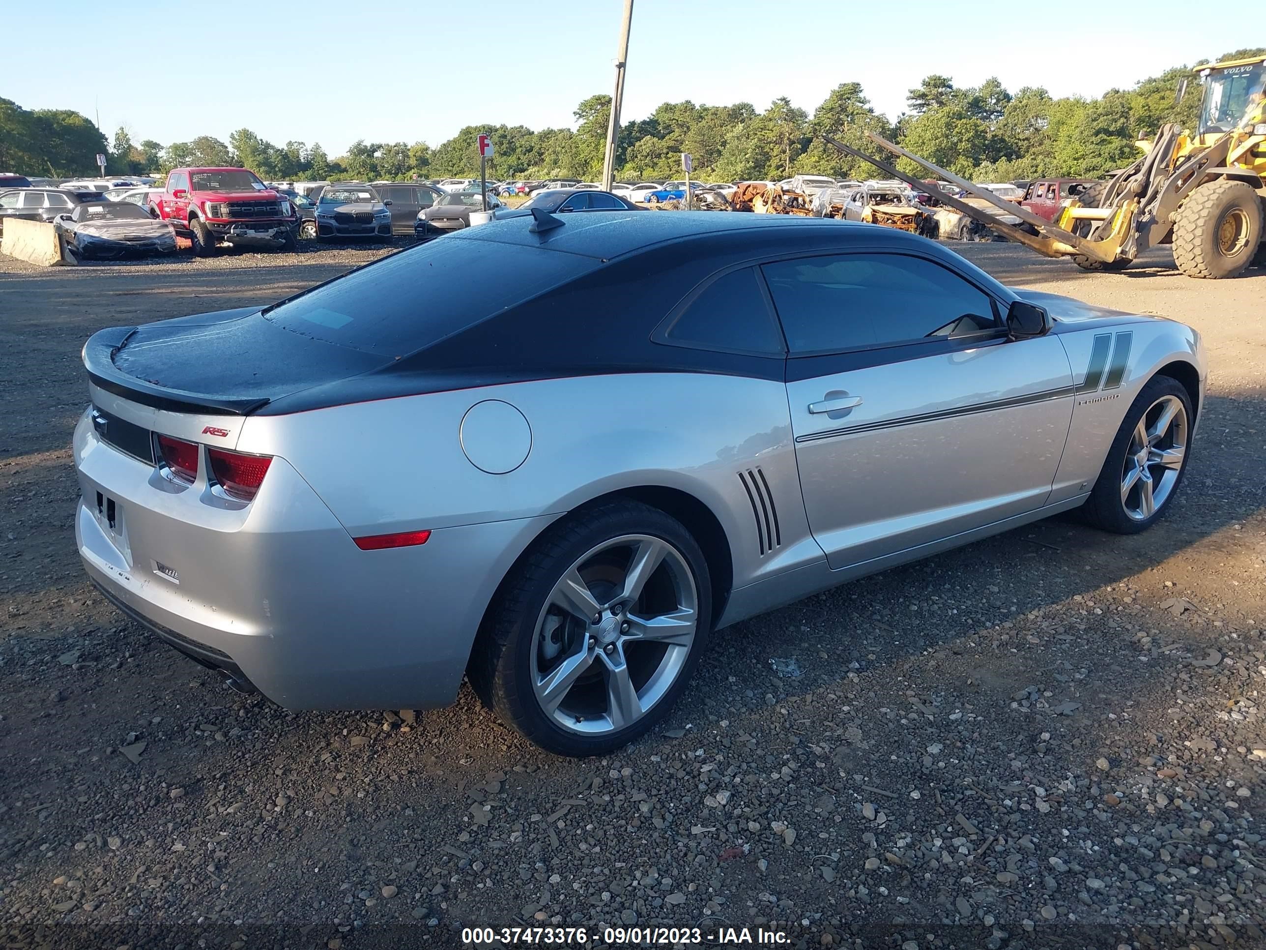 Photo 3 VIN: 2G1FC1EVXA9120951 - CHEVROLET CAMARO 