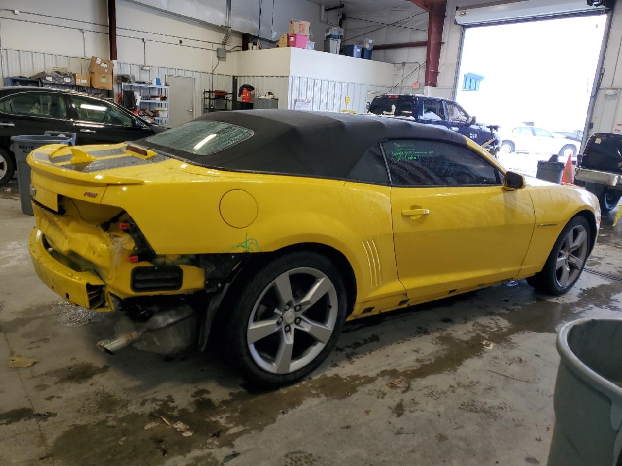 Photo 2 VIN: 2G1FC3D35C9167772 - CHEVROLET CAMARO 