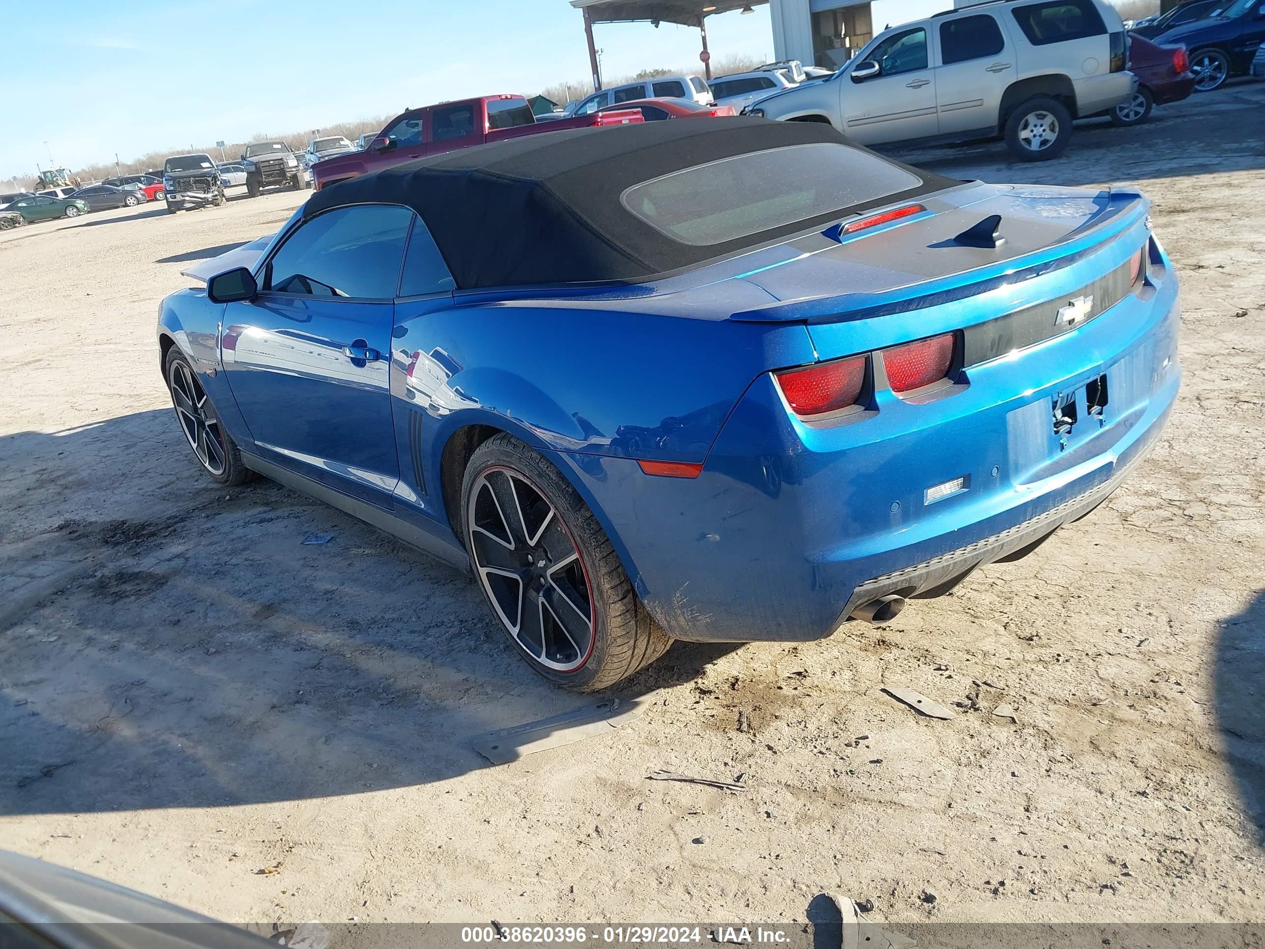 Photo 2 VIN: 2G1FC3D36D9245655 - CHEVROLET CAMARO 