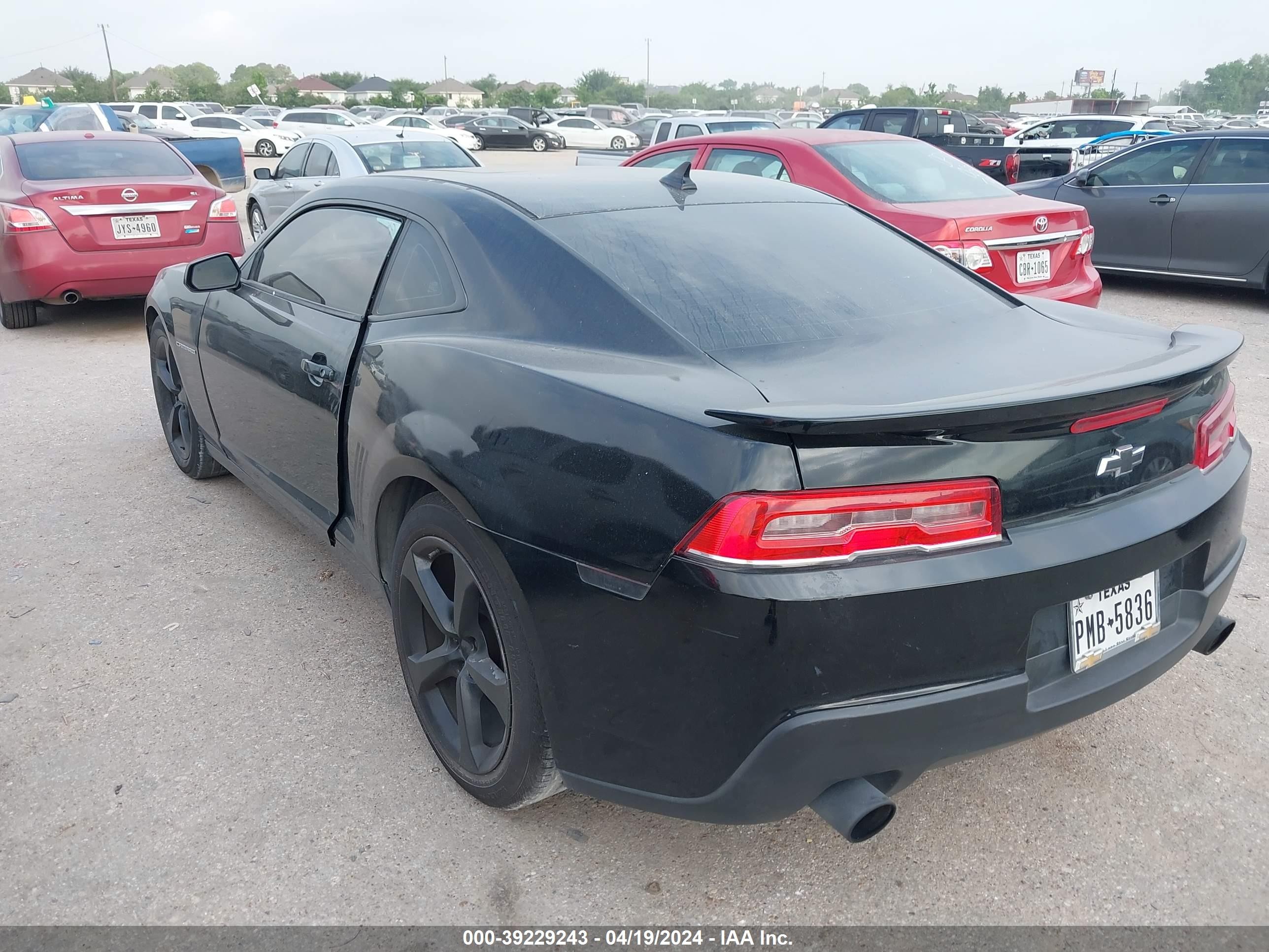 Photo 2 VIN: 2G1FD1E33F9230484 - CHEVROLET CAMARO 