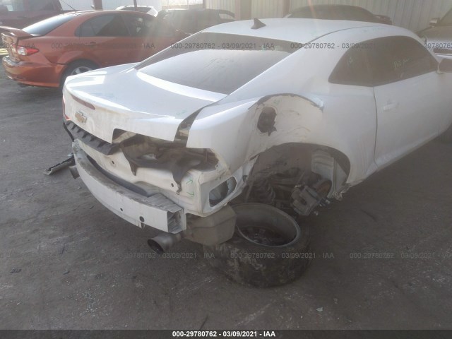 Photo 5 VIN: 2G1FD1E38F9213812 - CHEVROLET CAMARO 