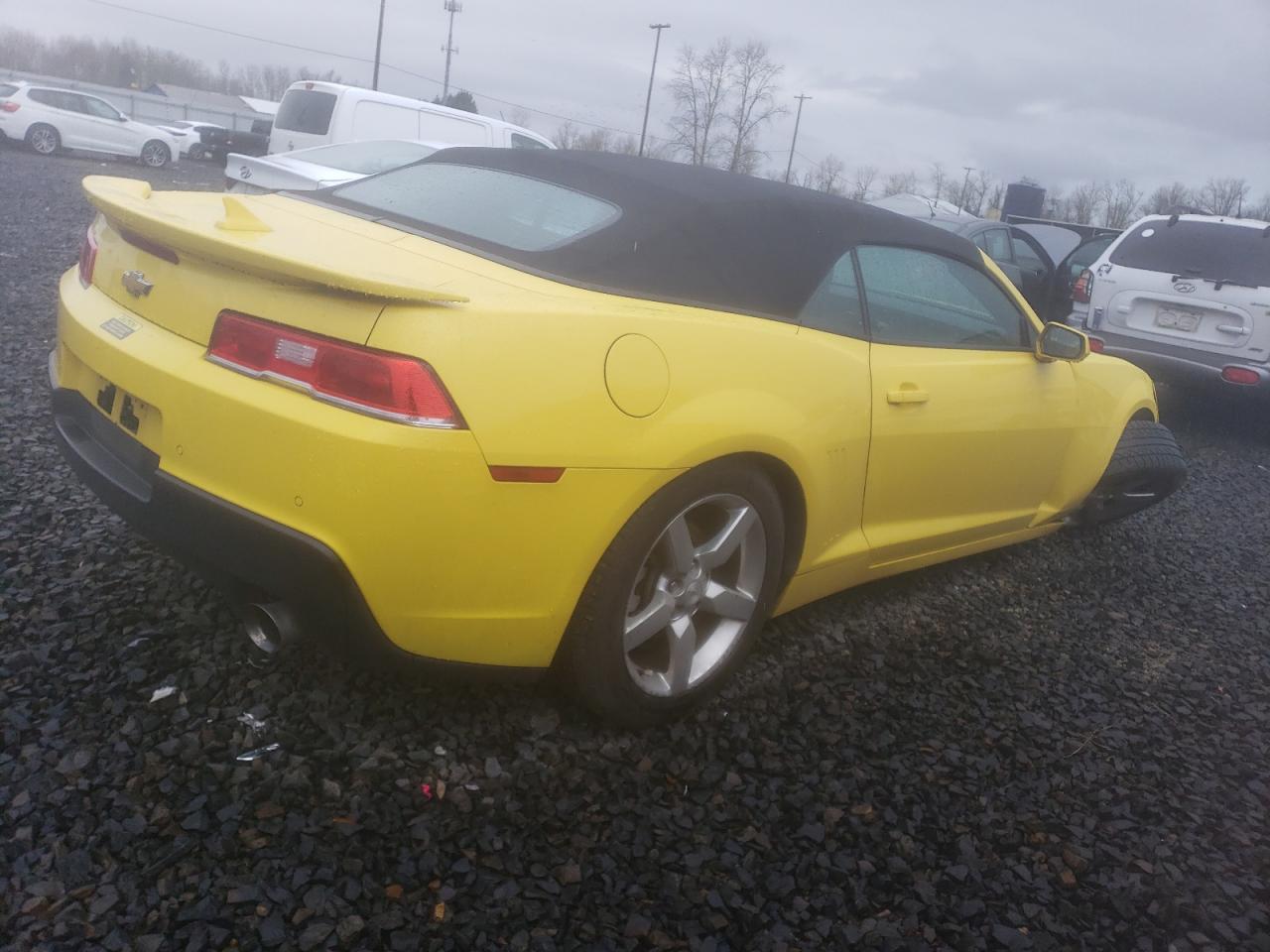 Photo 2 VIN: 2G1FD3D3XF9215736 - CHEVROLET CAMARO 