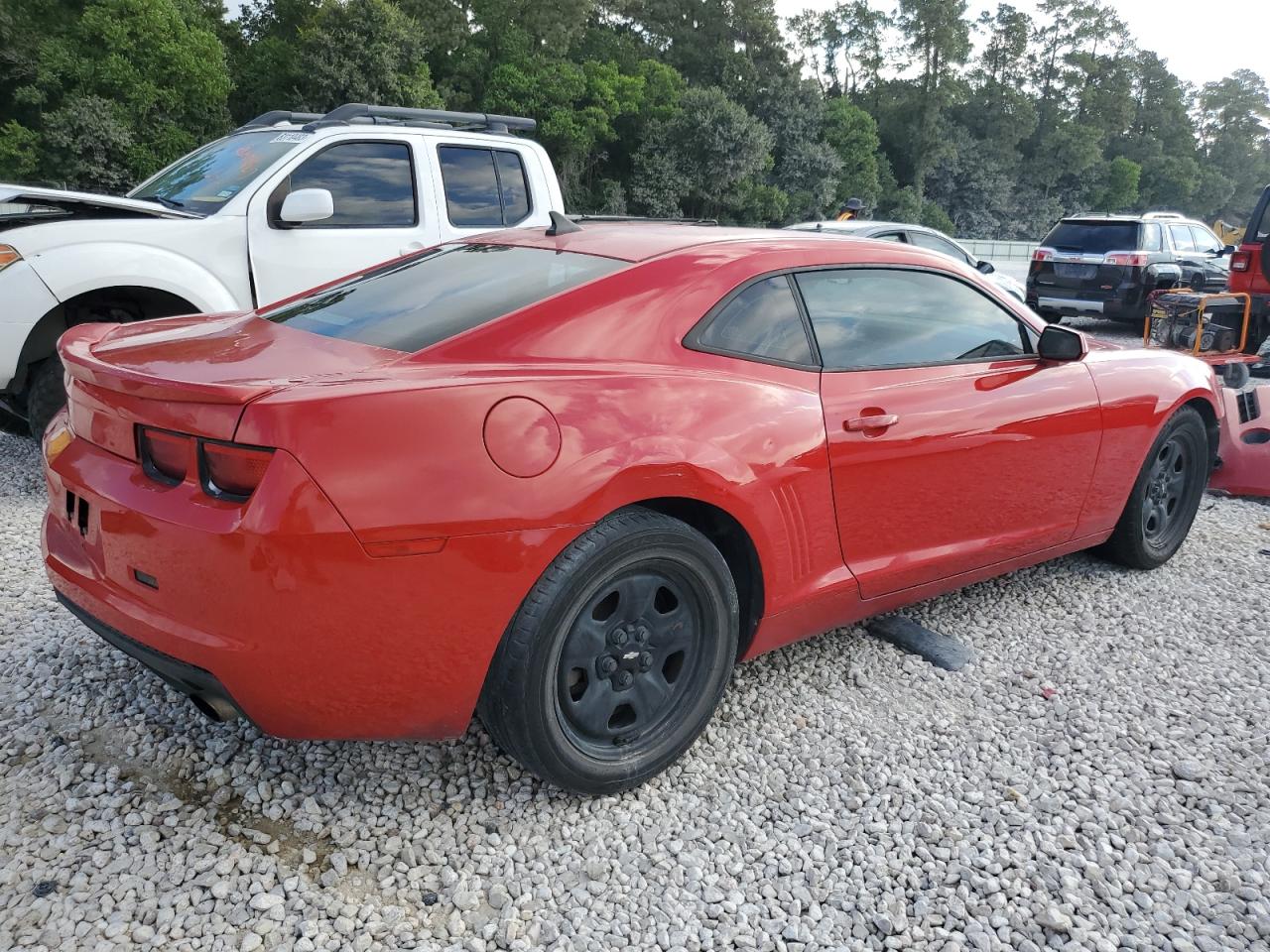 Photo 2 VIN: 2G1FE1E34D9160844 - CHEVROLET CAMARO 