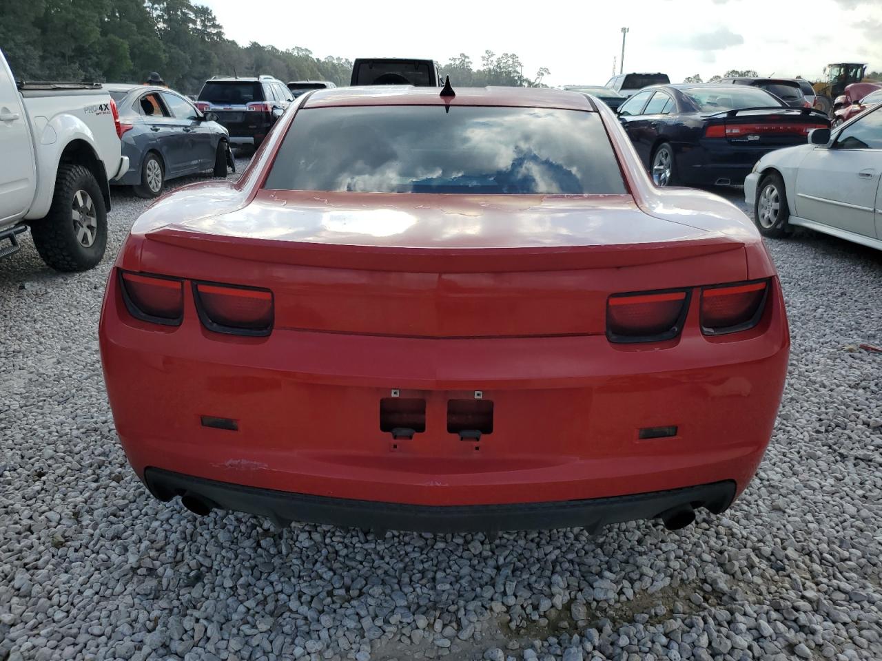 Photo 5 VIN: 2G1FE1E34D9160844 - CHEVROLET CAMARO 