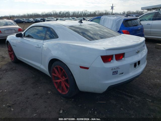 Photo 2 VIN: 2G1FE1ED8B9134317 - CHEVROLET CAMARO 