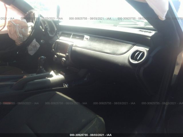 Photo 4 VIN: 2G1FF1E30D9145562 - CHEVROLET CAMARO 