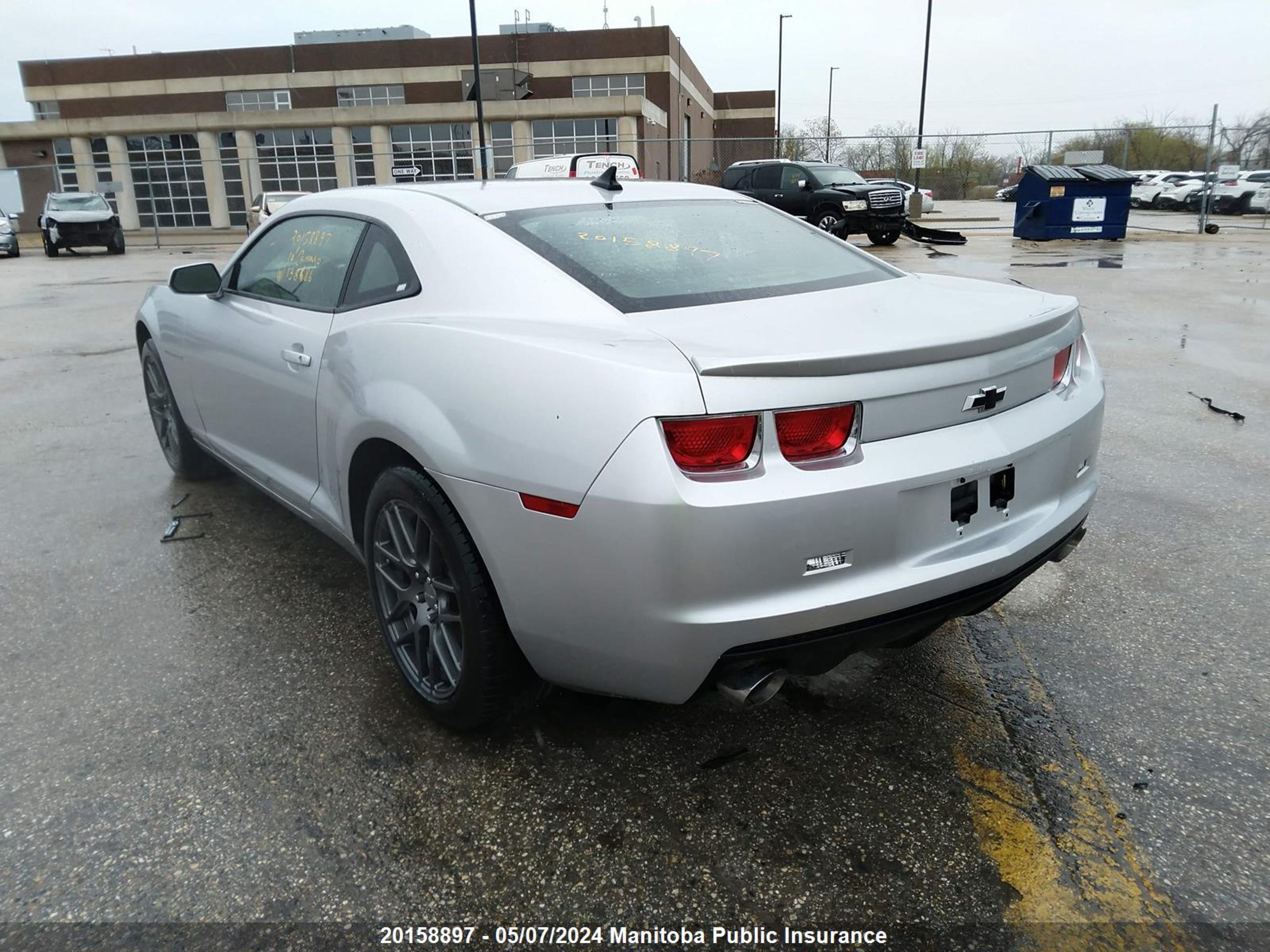 Photo 2 VIN: 2G1FG1EV2A9138686 - CHEVROLET CAMARO 