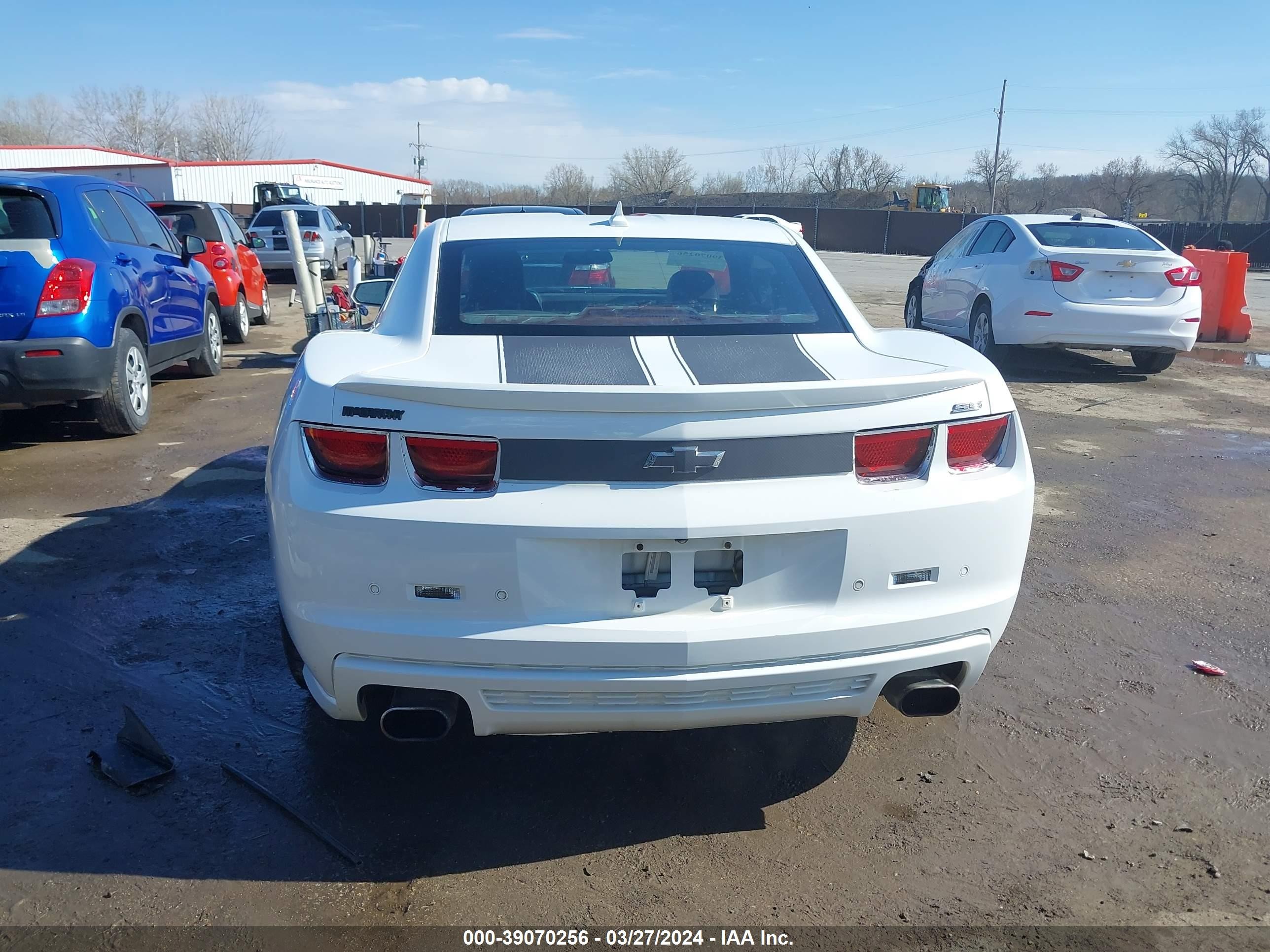 Photo 16 VIN: 2G1FK1EJ0D9112247 - CHEVROLET CAMARO 