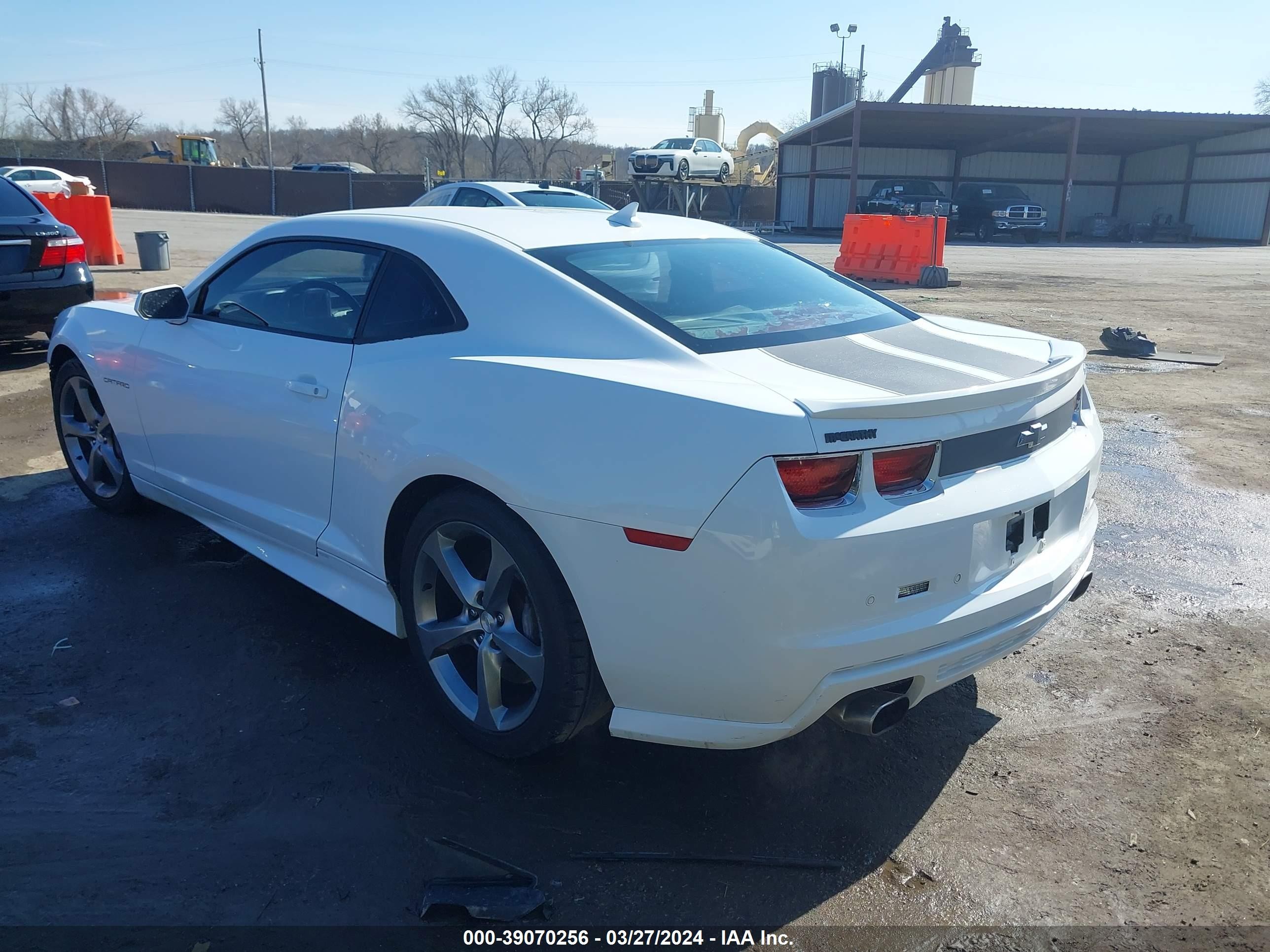 Photo 2 VIN: 2G1FK1EJ0D9112247 - CHEVROLET CAMARO 