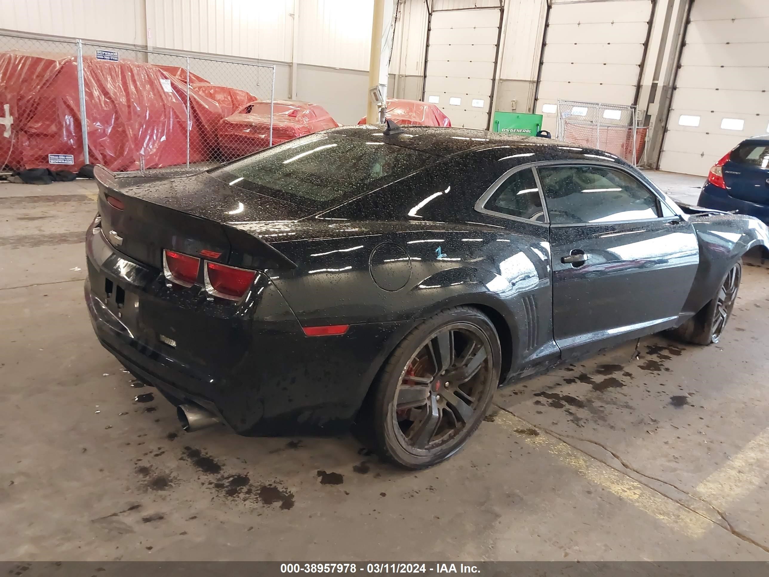 Photo 3 VIN: 2G1FK1EJ1B9133444 - CHEVROLET CAMARO 