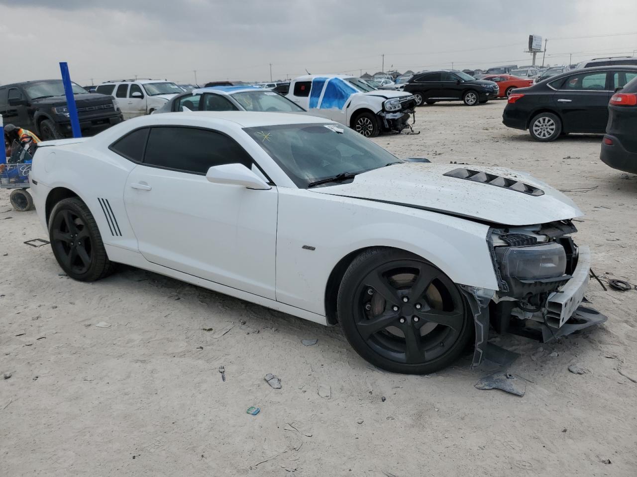 Photo 3 VIN: 2G1FK1EJ2E9235470 - CHEVROLET CAMARO 