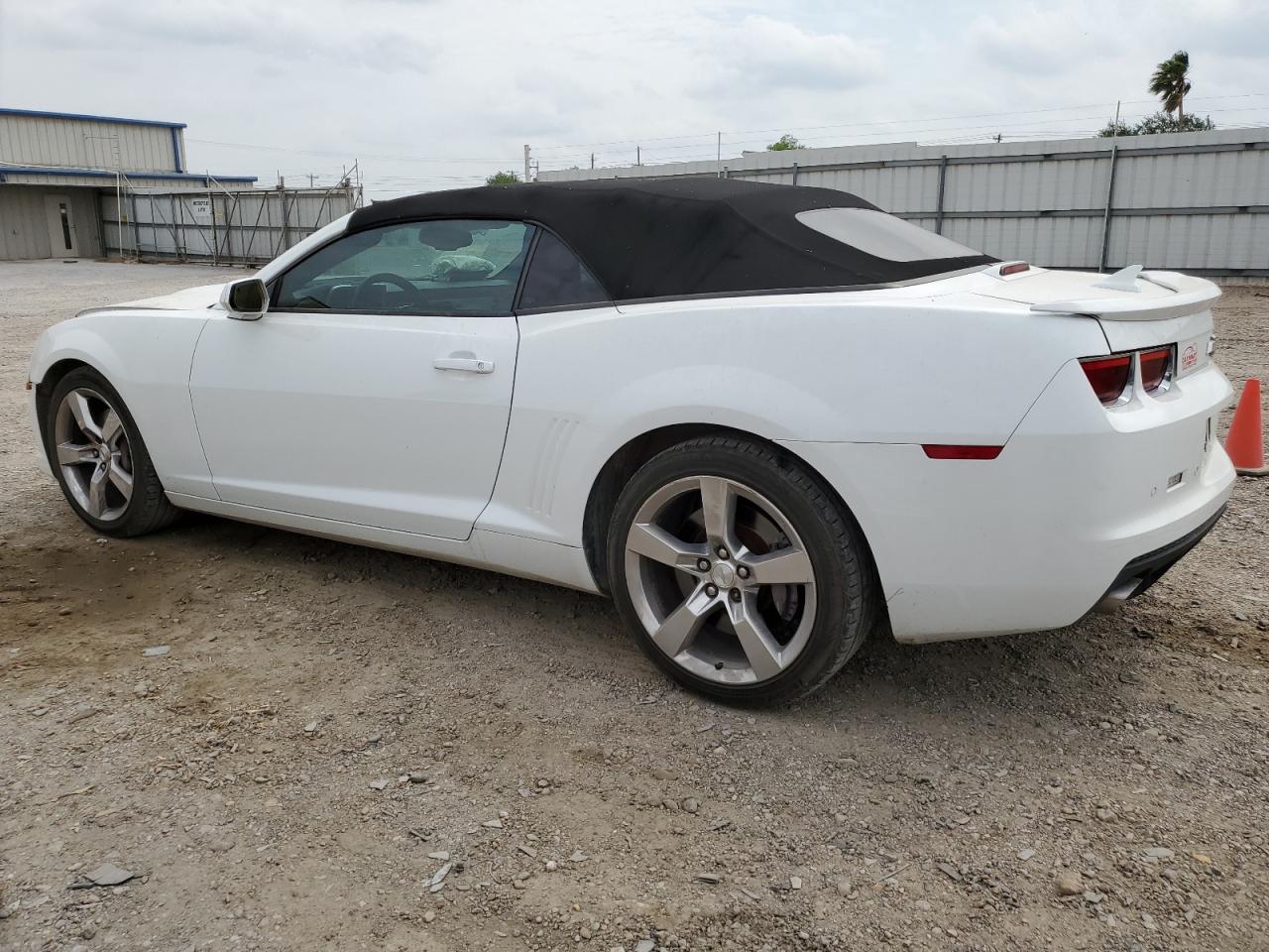 Photo 1 VIN: 2G1FK3DJ1B9174833 - CHEVROLET CAMARO 