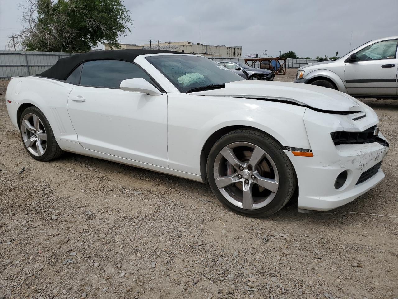 Photo 3 VIN: 2G1FK3DJ1B9174833 - CHEVROLET CAMARO 